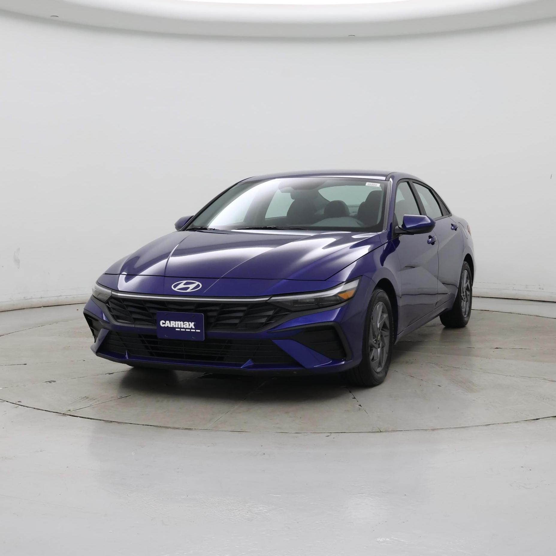 Thumbnail: 2024 Hyundai Elantra - 4