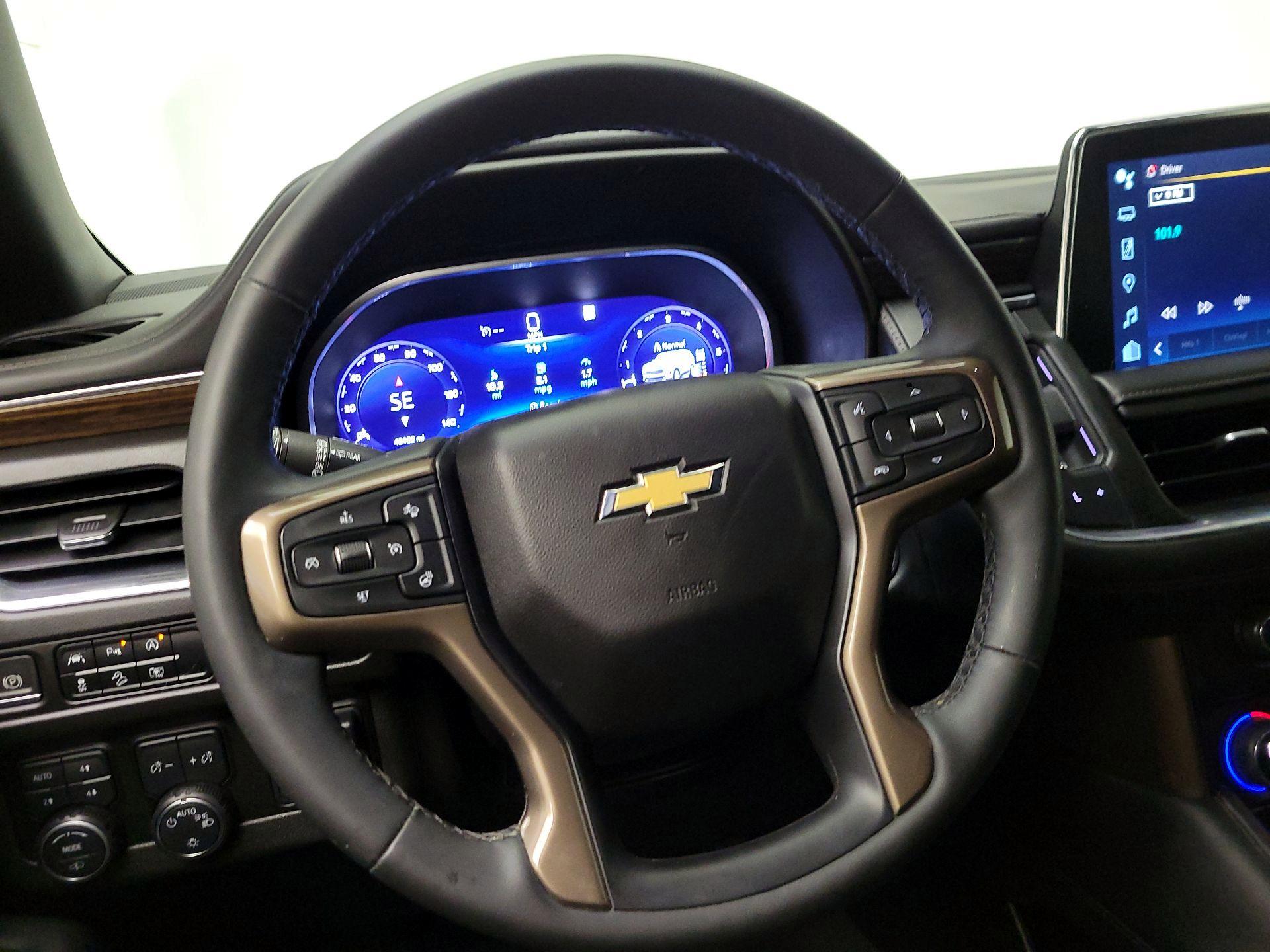 Thumbnail: 2023 Chevrolet Suburban - 10