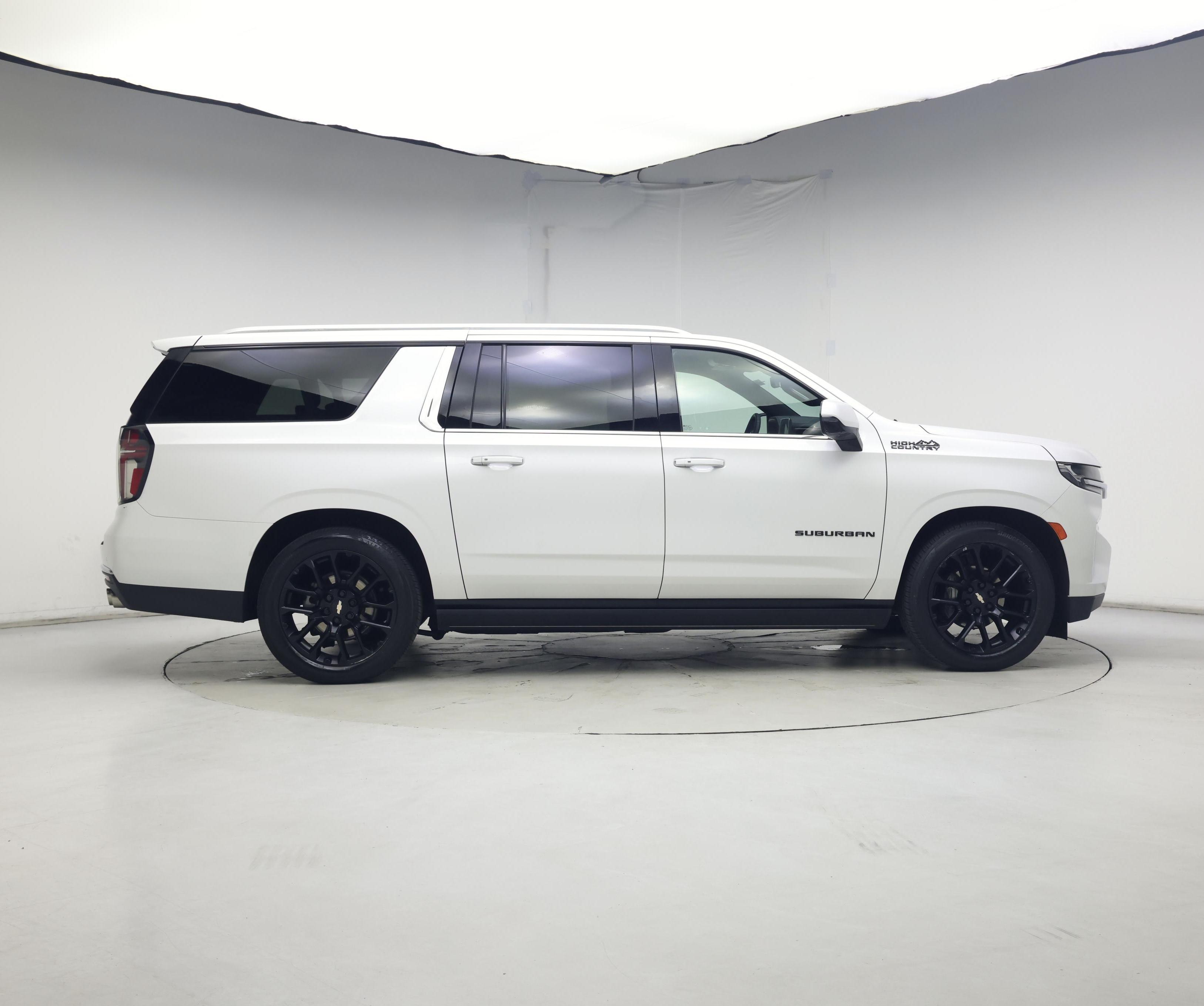 Thumbnail: 2023 Chevrolet Suburban - 7