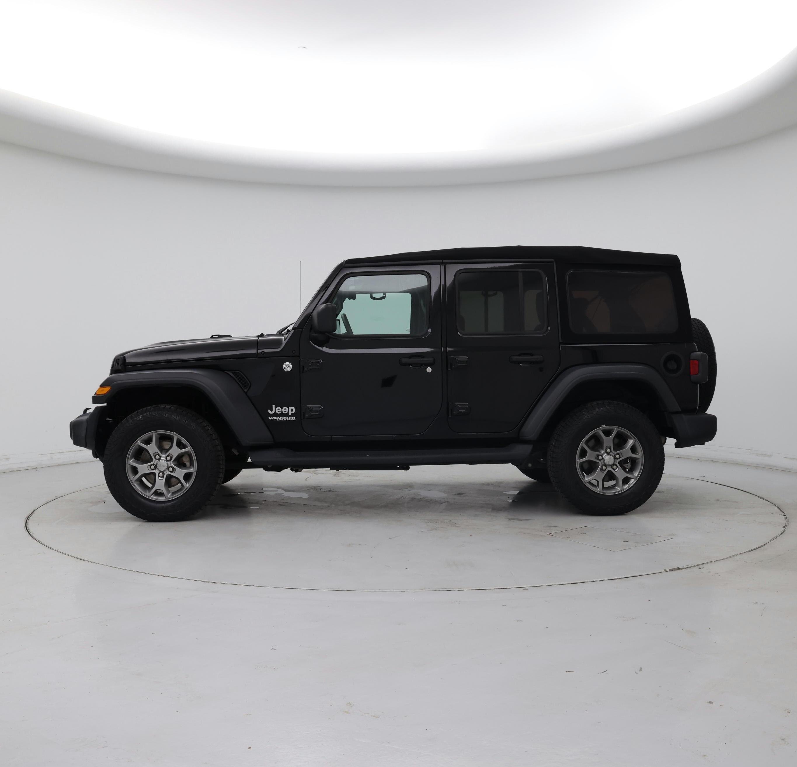 Thumbnail: 2020 Jeep Wrangler - 3