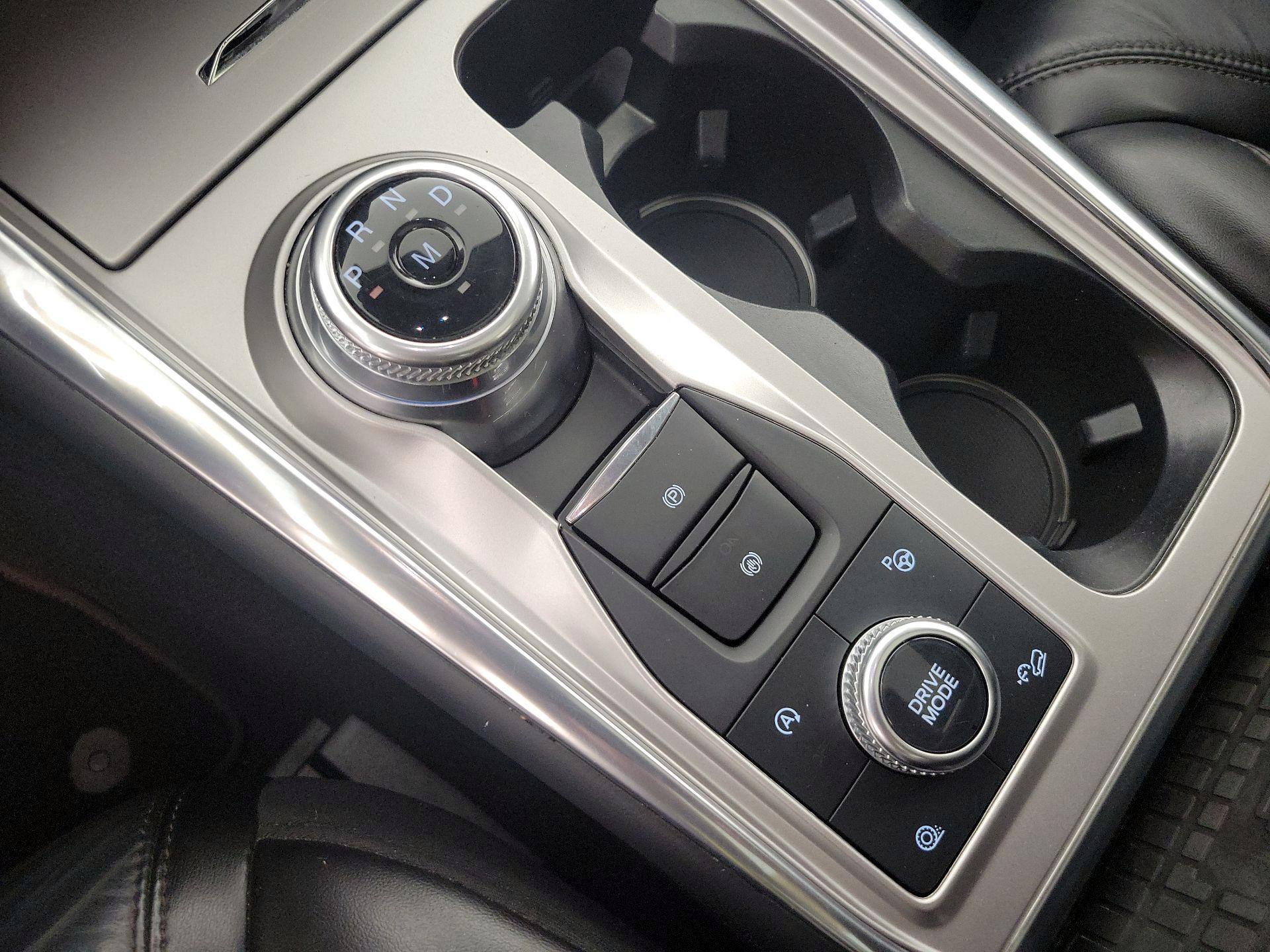 Thumbnail: 2020 Ford Explorer - 18