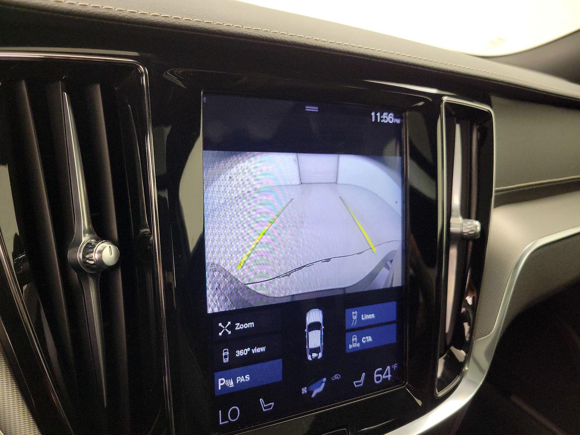 Thumbnail: 2020 Volvo S60 - 15