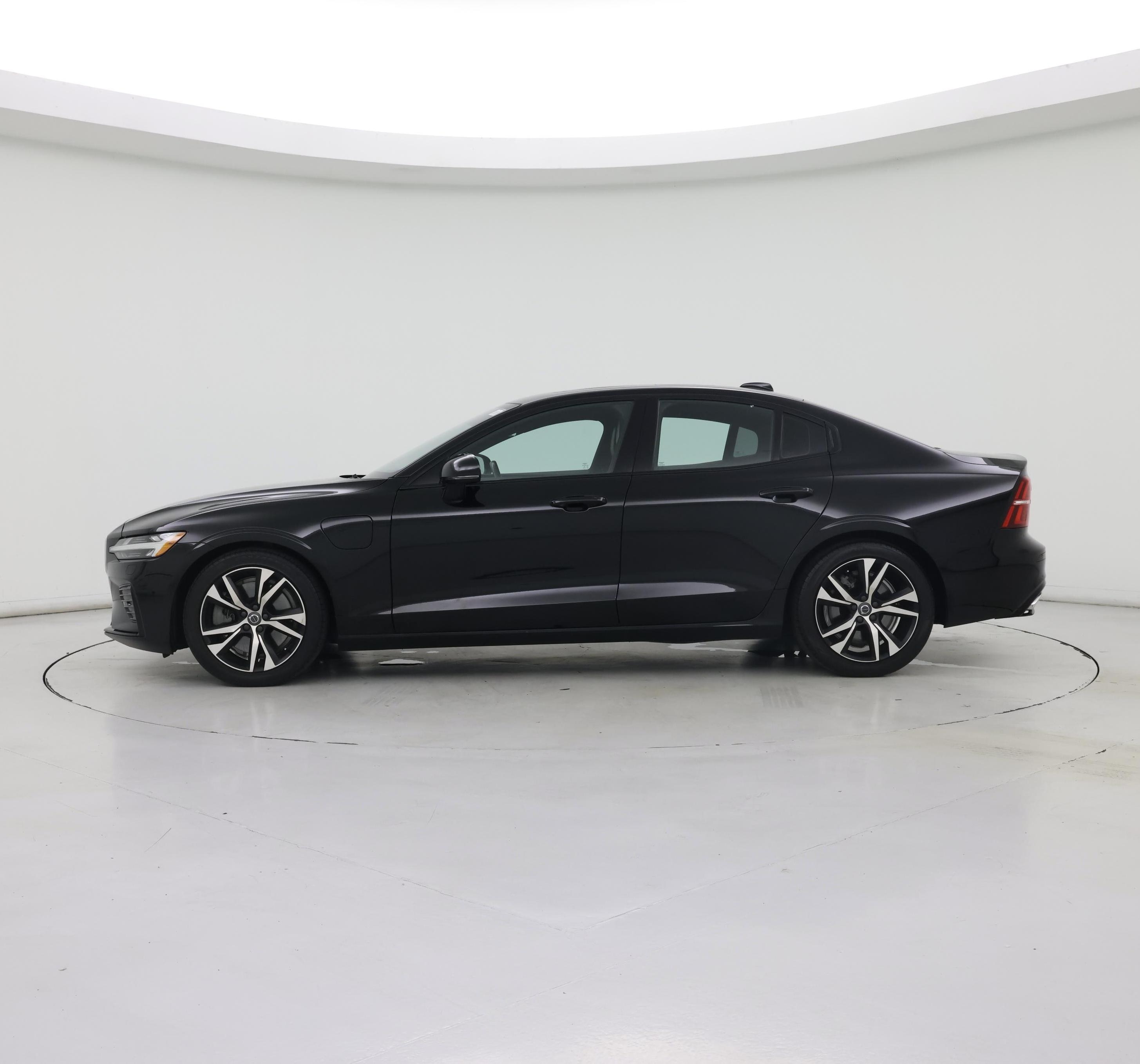 Thumbnail: 2020 Volvo S60 - 3