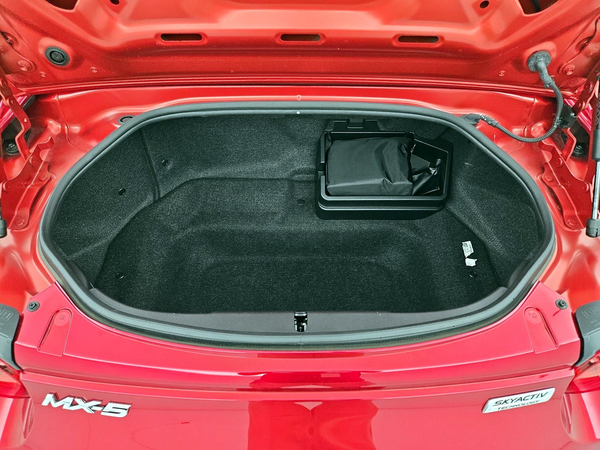 Thumbnail: 2019 Mazda MX-5 Miata - 20