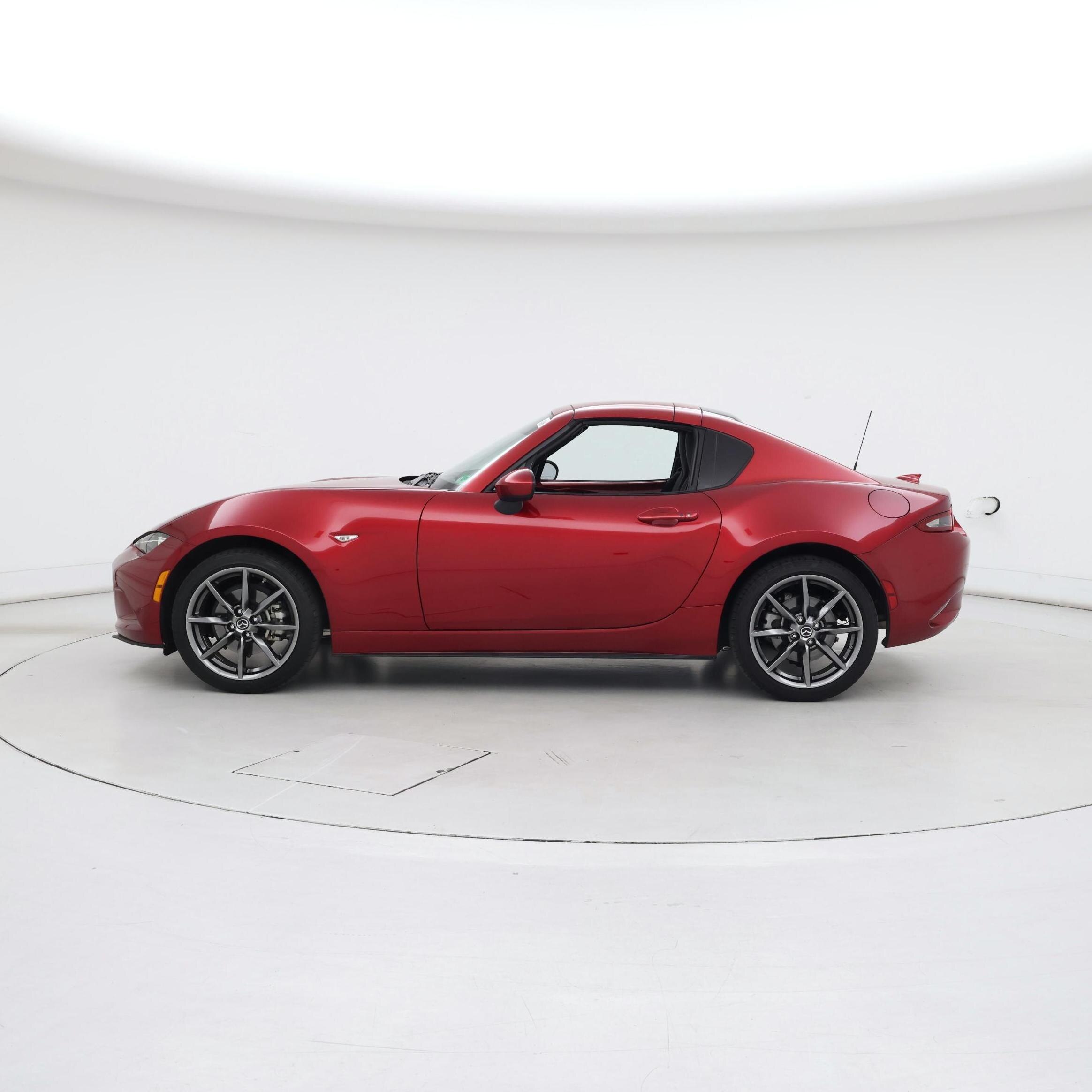 Thumbnail: 2019 Mazda MX-5 Miata - 3