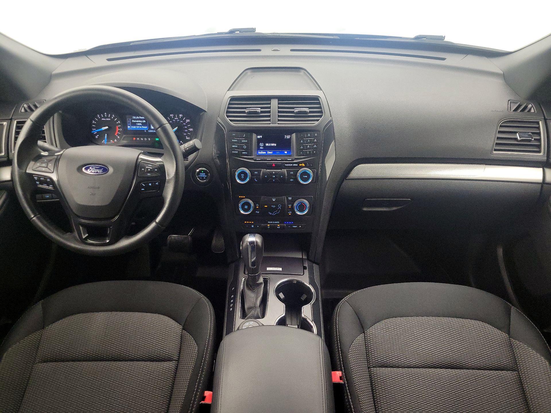Thumbnail: 2019 Ford Explorer - 9