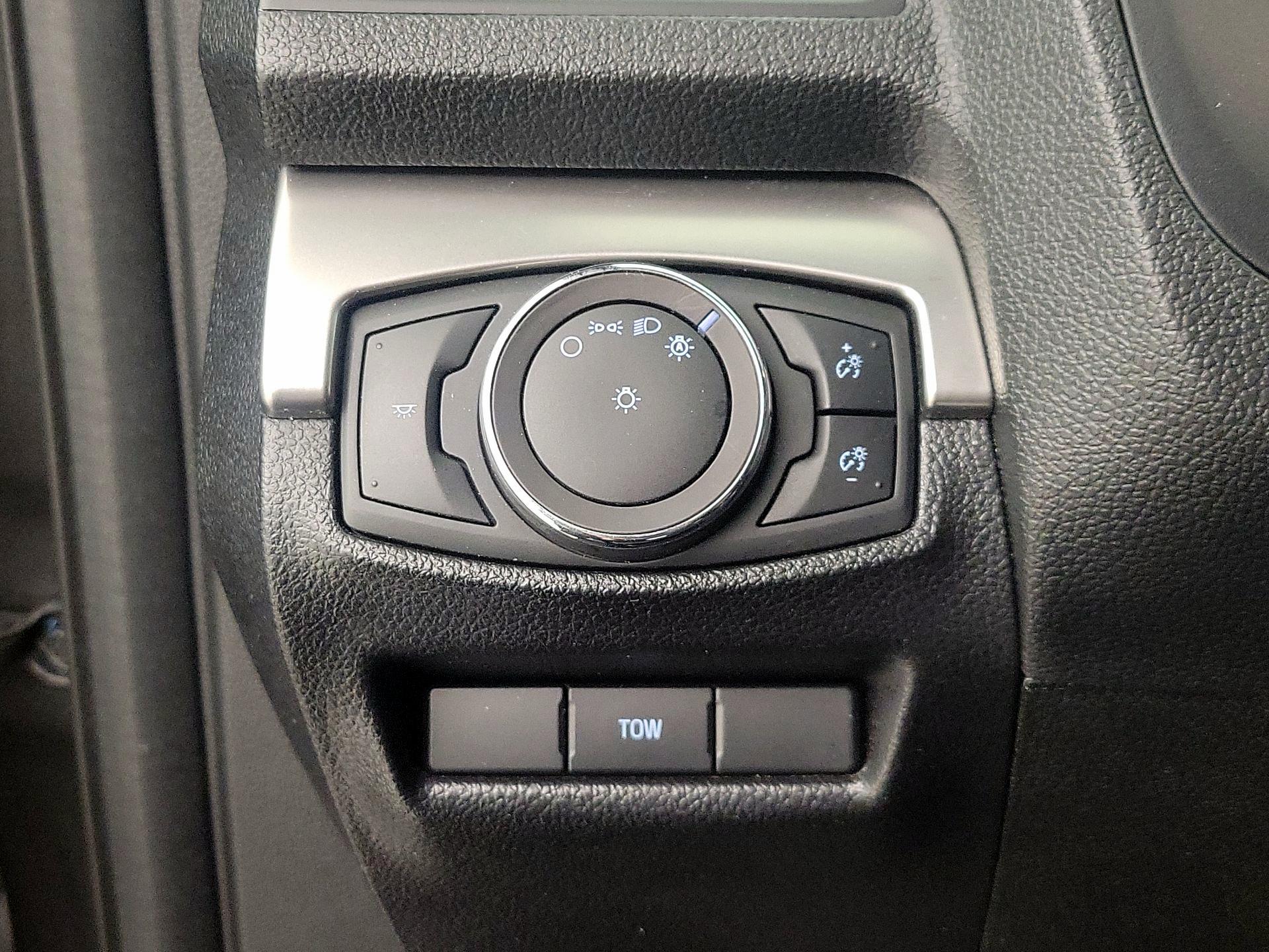 Thumbnail: 2019 Ford Explorer - 13
