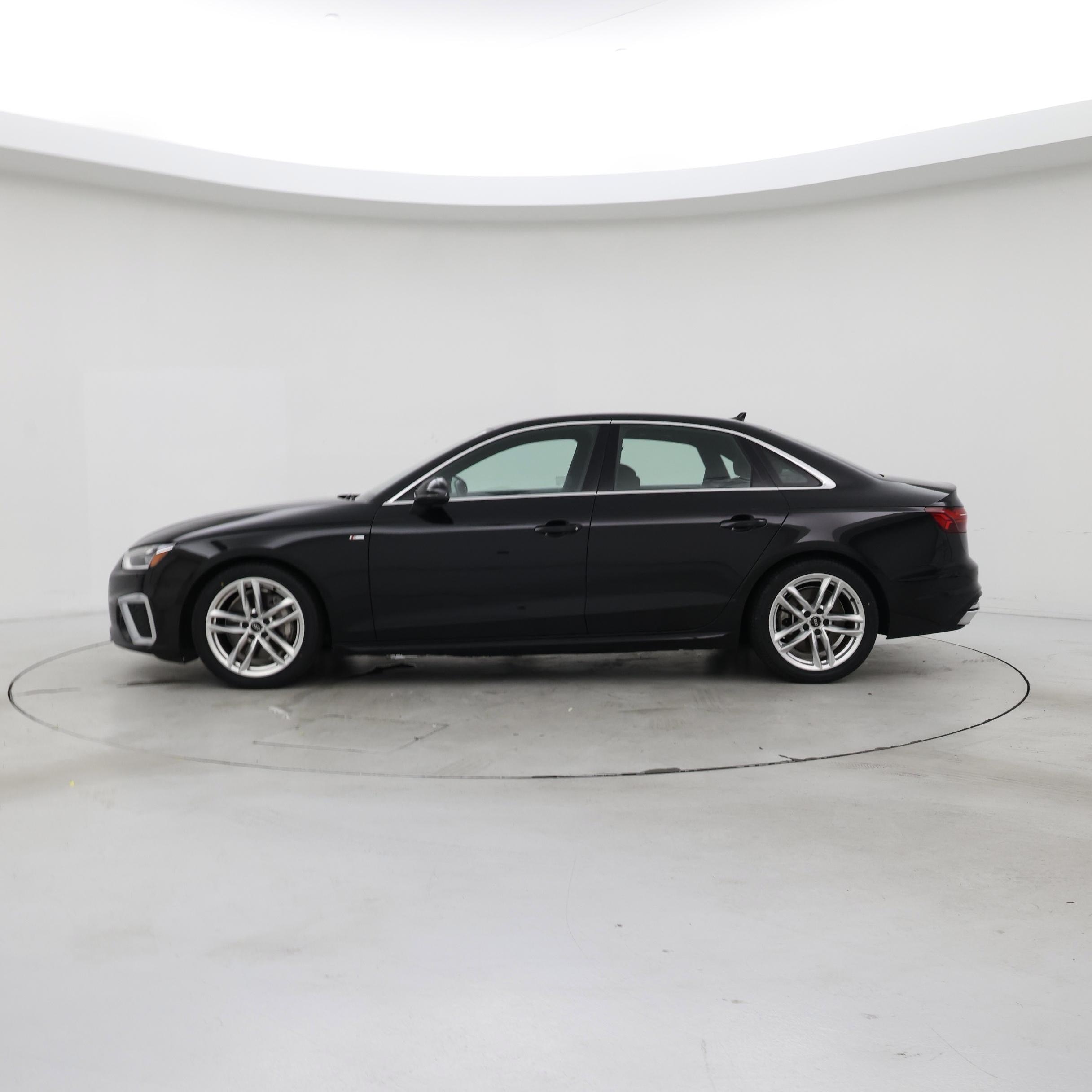 Thumbnail: 2022 Audi A4 - 3