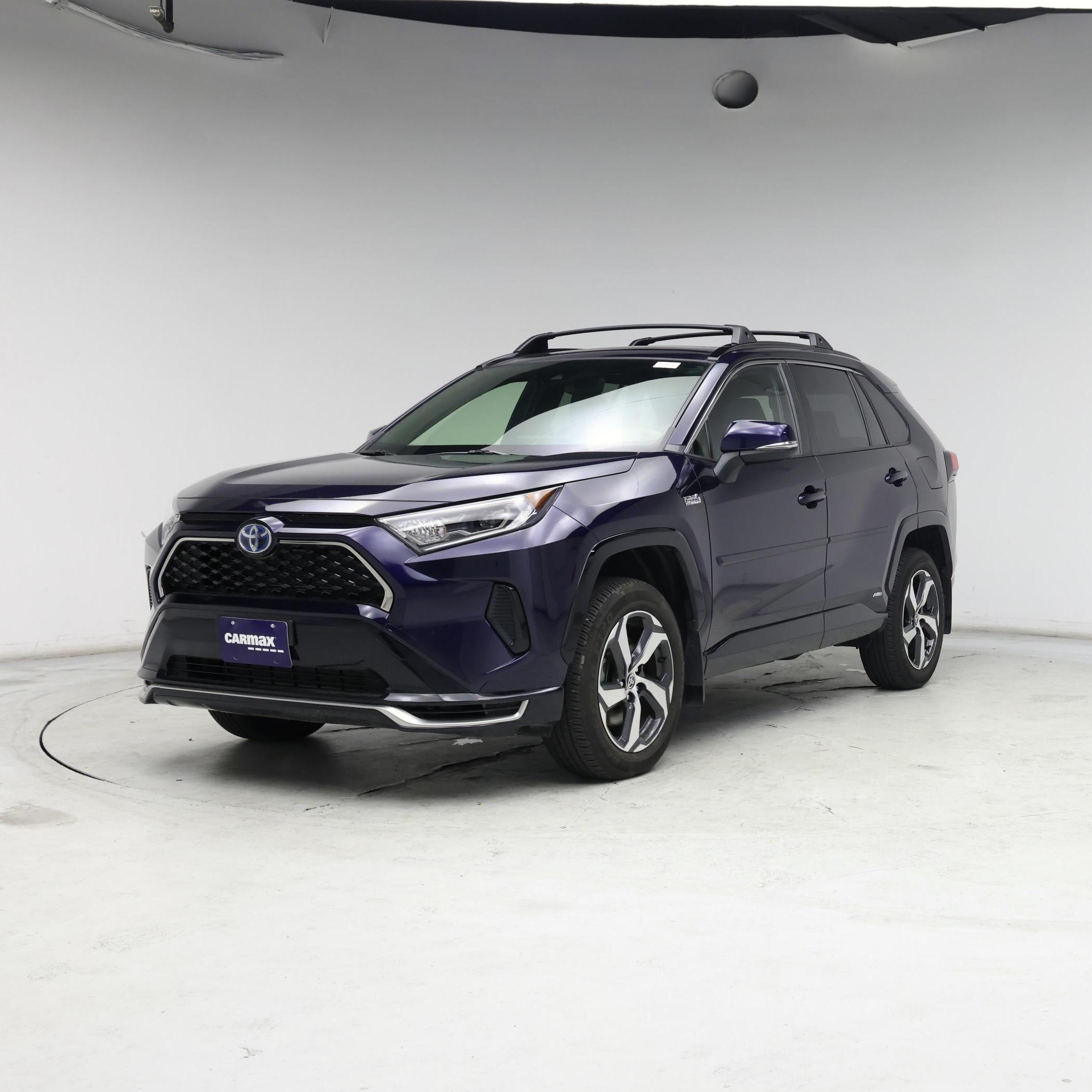 Thumbnail: 2021 Toyota RAV4 - 4