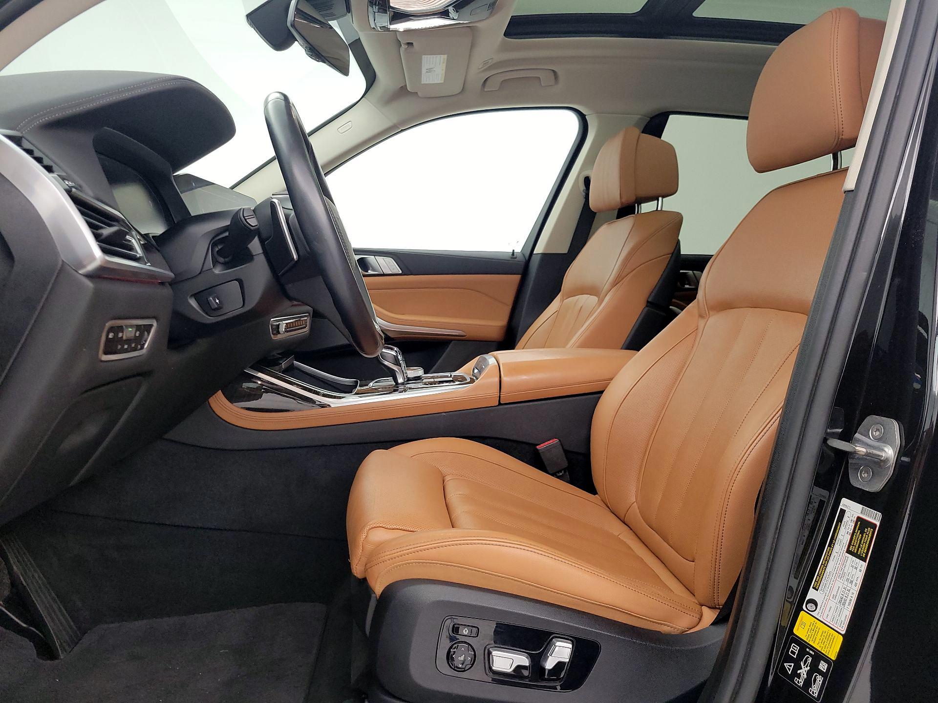 Thumbnail: 2020 BMW X7 - 11