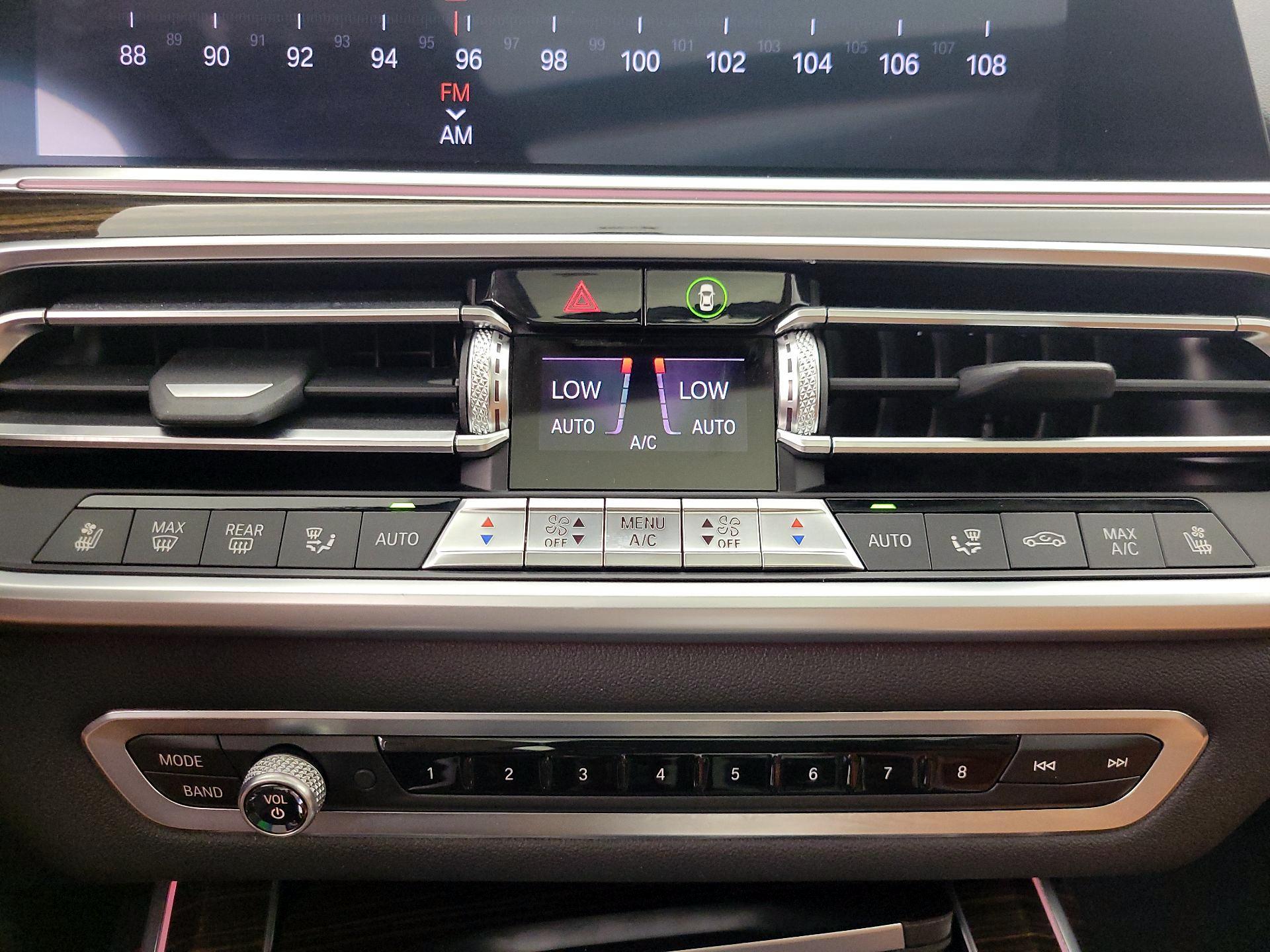Thumbnail: 2020 BMW X7 - 17