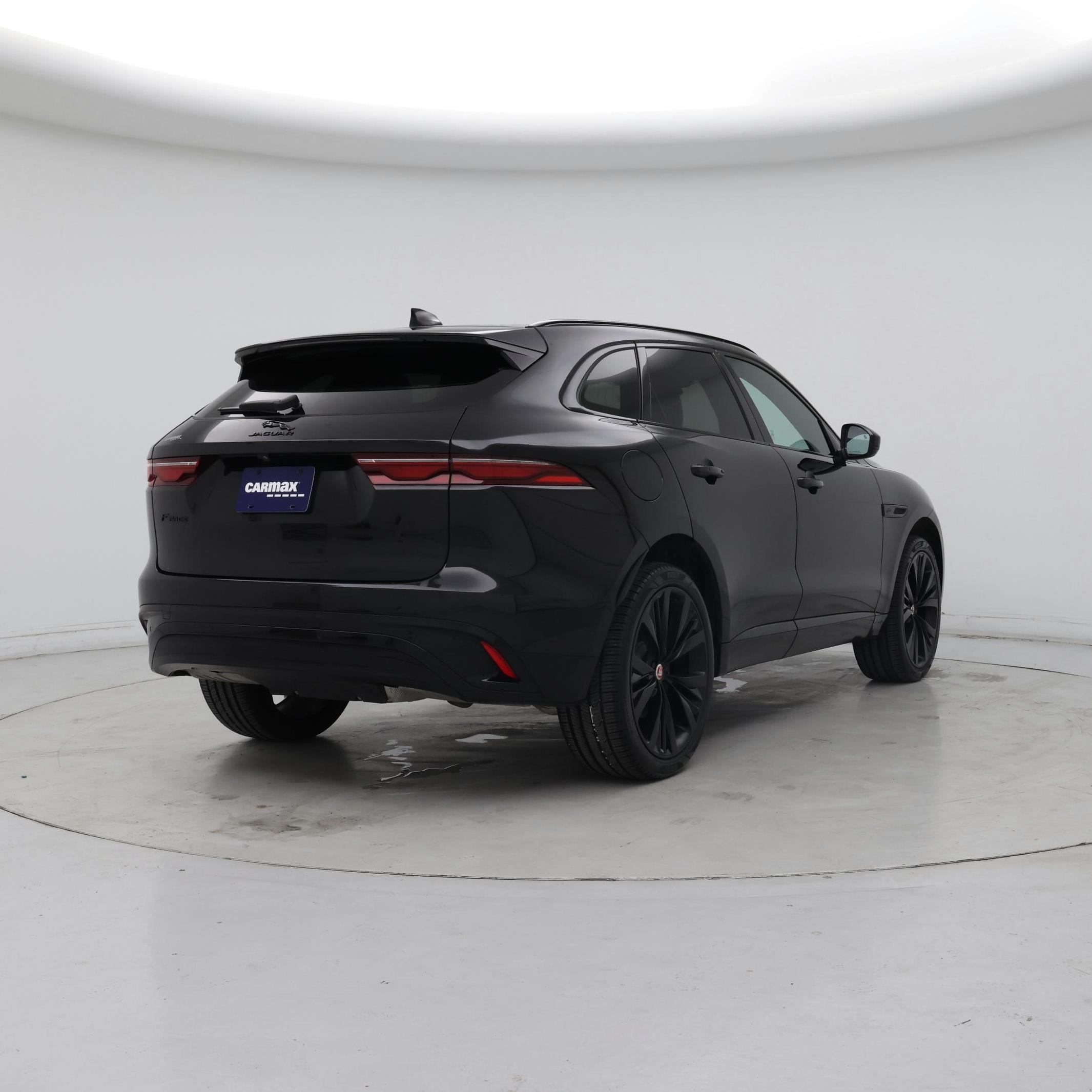 Thumbnail: 2022 Jaguar F-Pace - 8