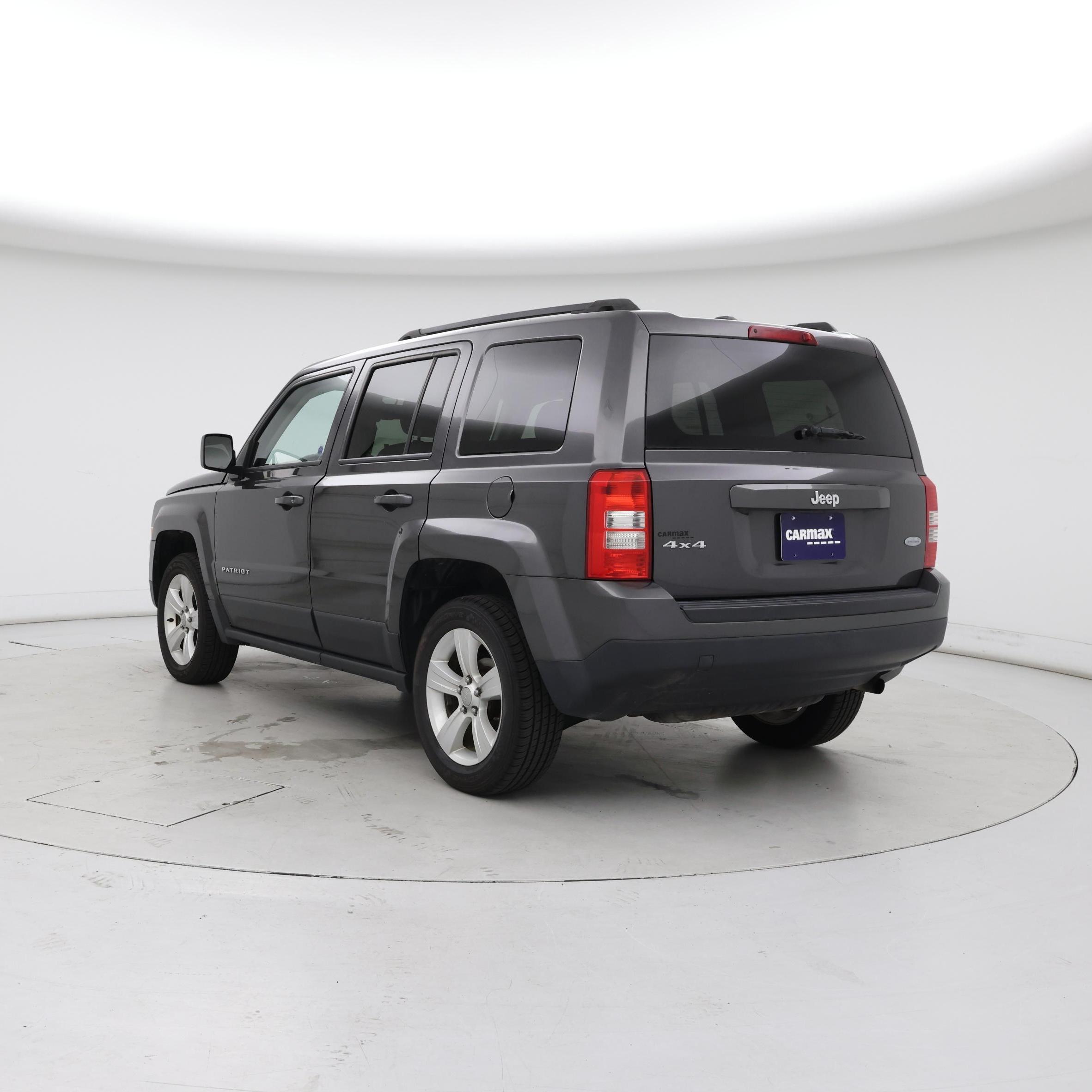 Thumbnail: 2016 Jeep Patriot - 2