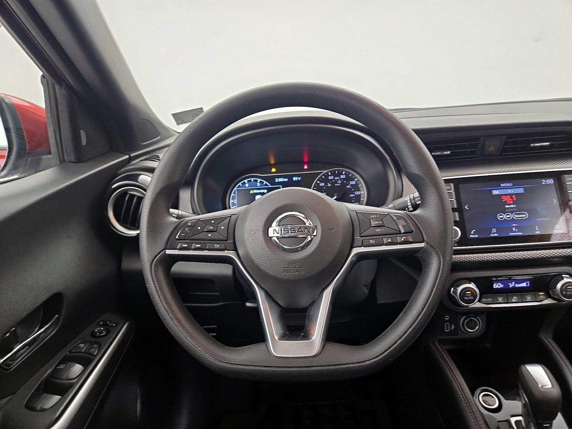 Thumbnail: 2020 Nissan Kicks - 10