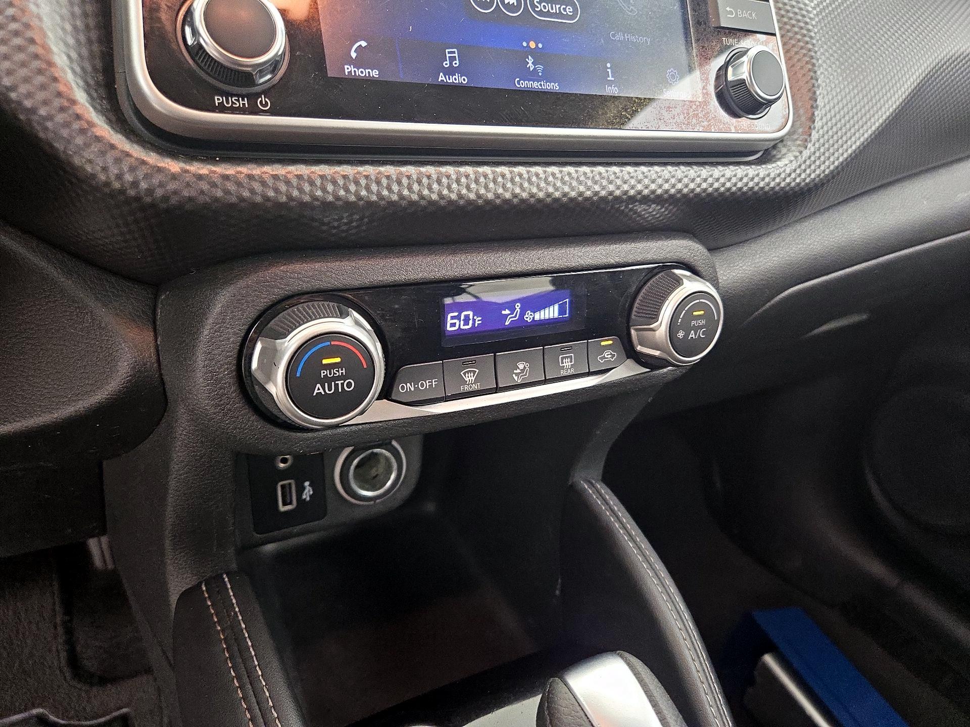 Thumbnail: 2020 Nissan Kicks - 16