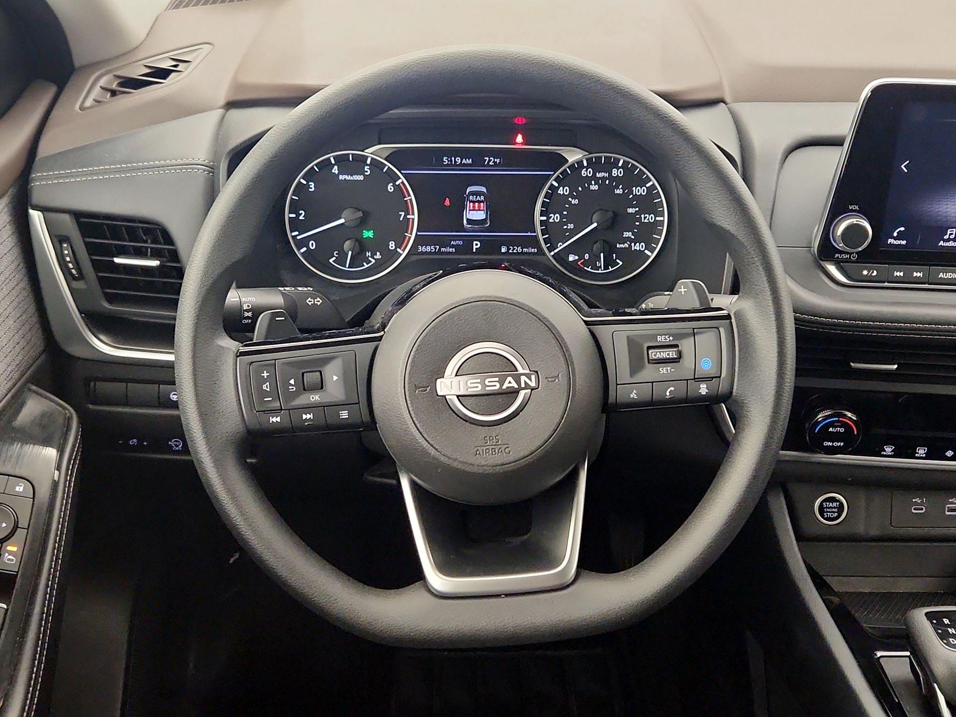 Thumbnail: 2023 Nissan Rogue - 10