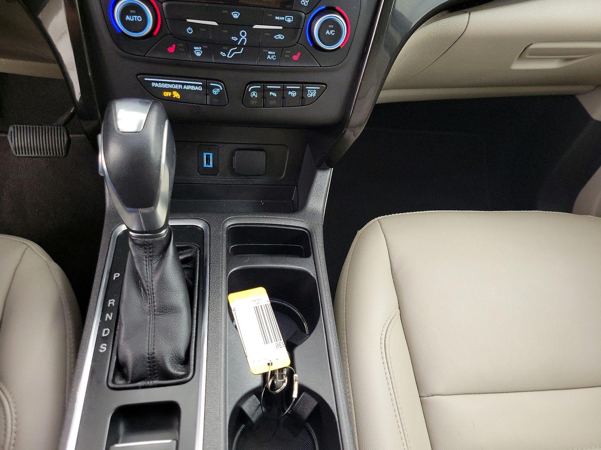 Thumbnail: 2019 Ford Escape - 18