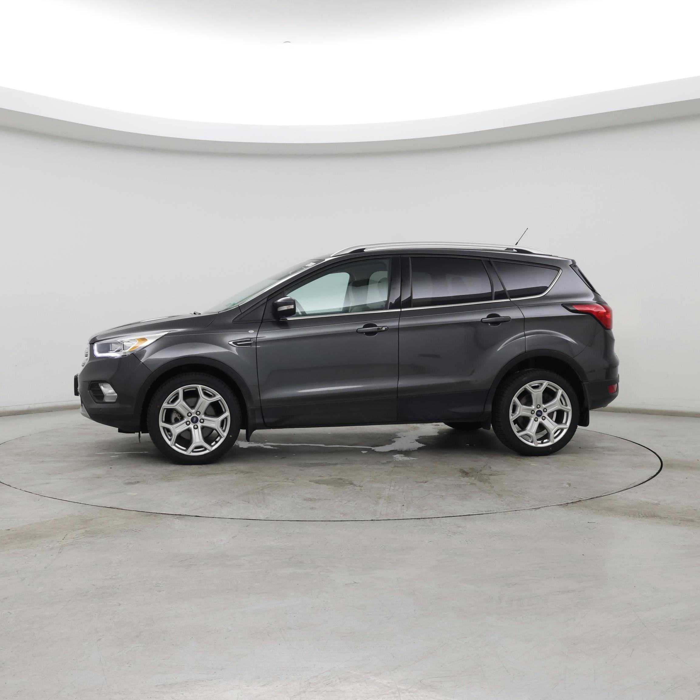 Thumbnail: 2019 Ford Escape - 3