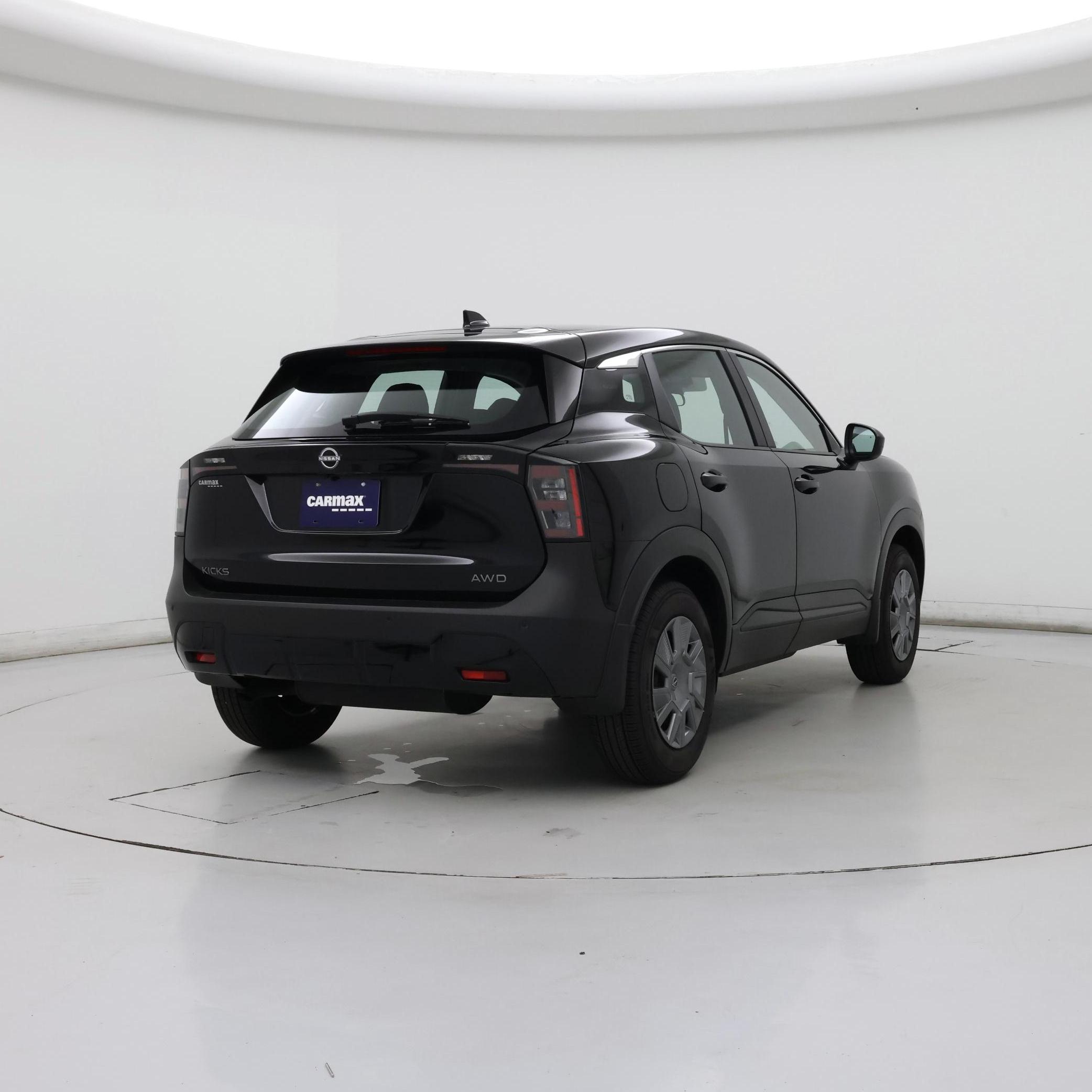 Thumbnail: 2025 Nissan Kicks - 8