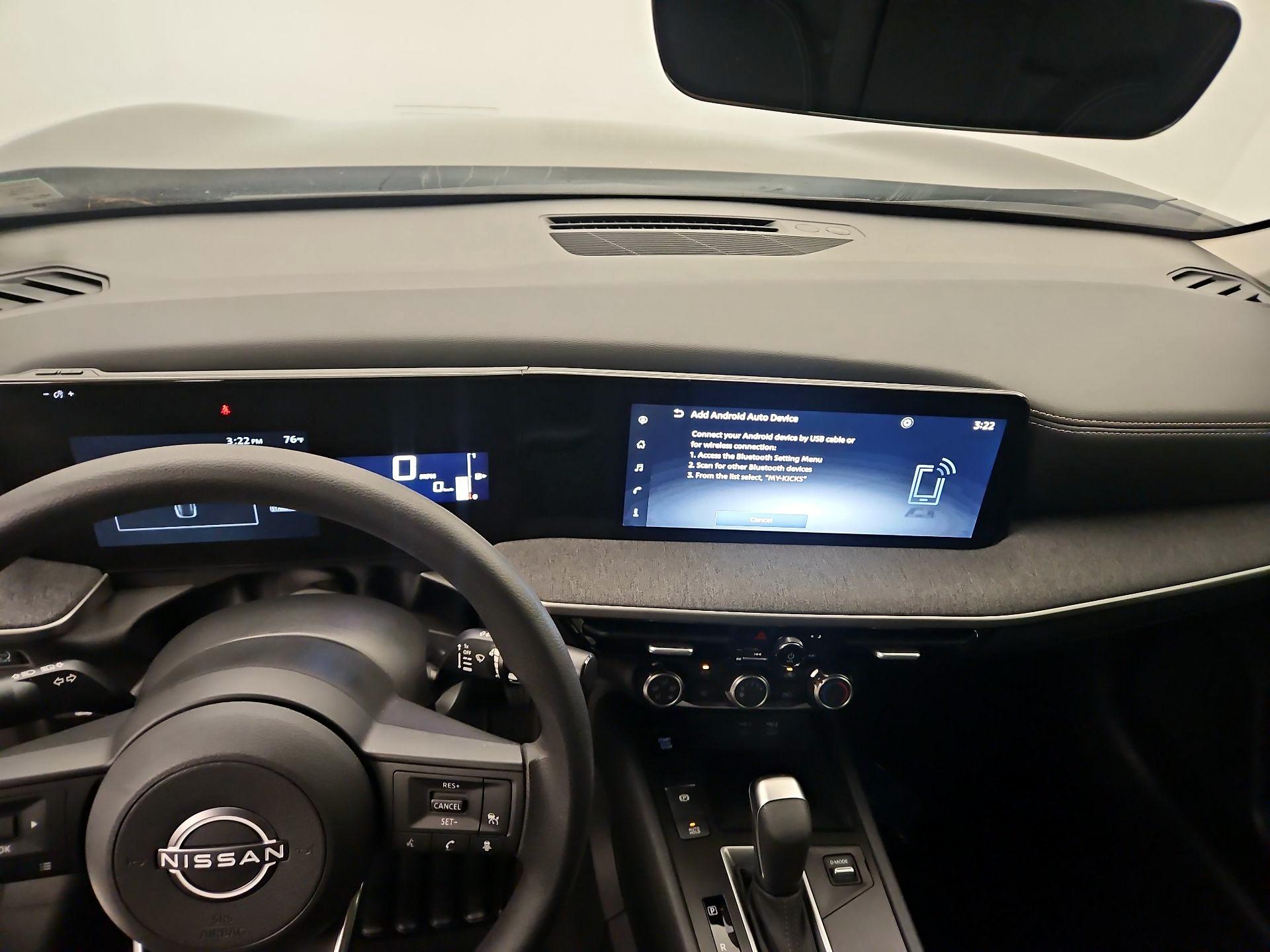 Thumbnail: 2025 Nissan Kicks - 9