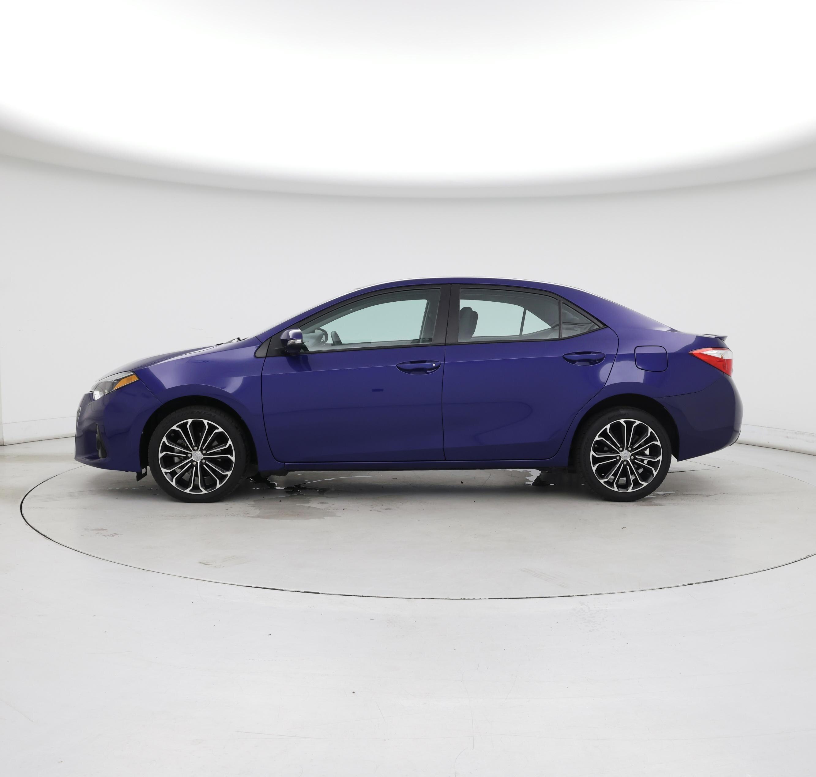Thumbnail: 2016 Toyota Corolla - 3