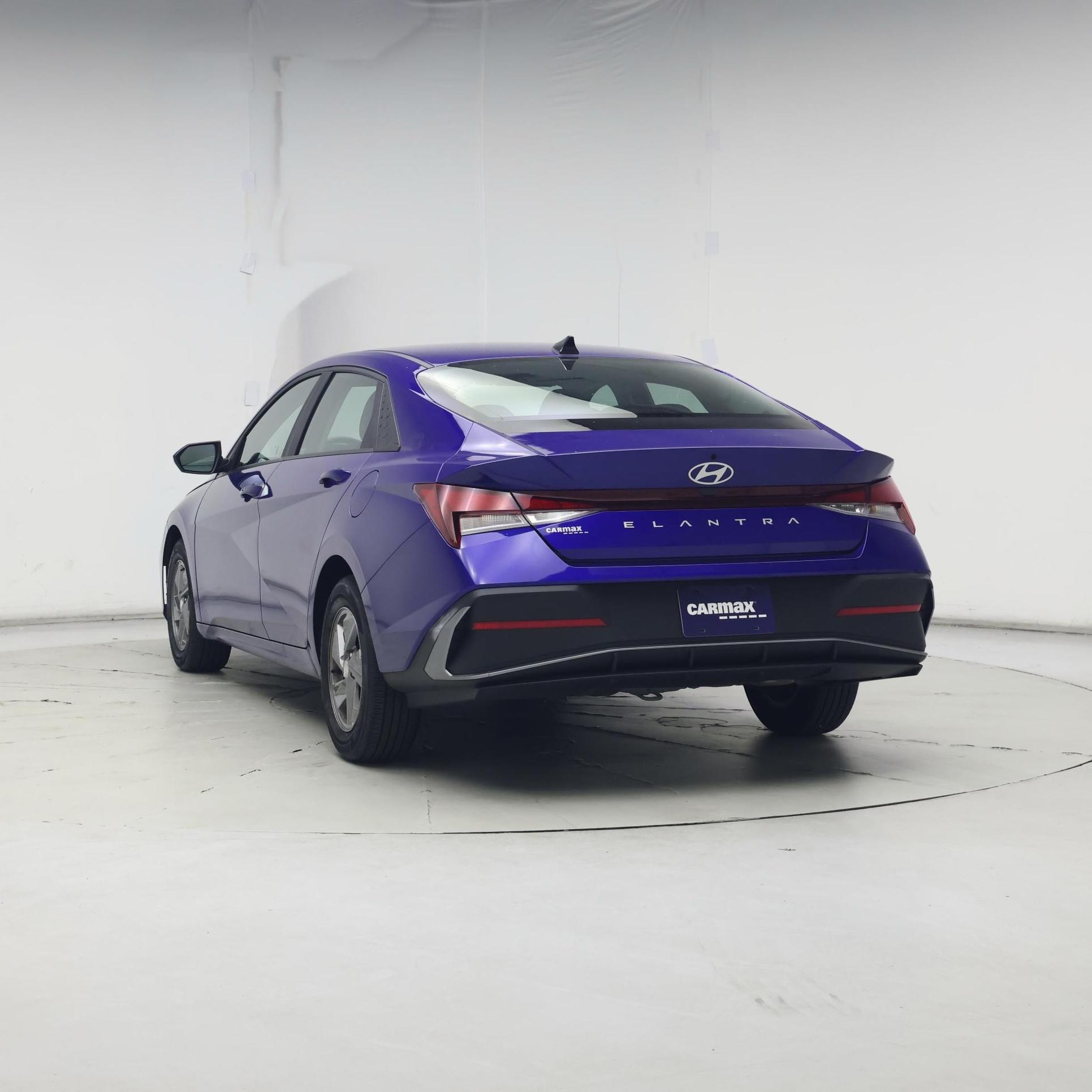Thumbnail: 2024 Hyundai Elantra - 6