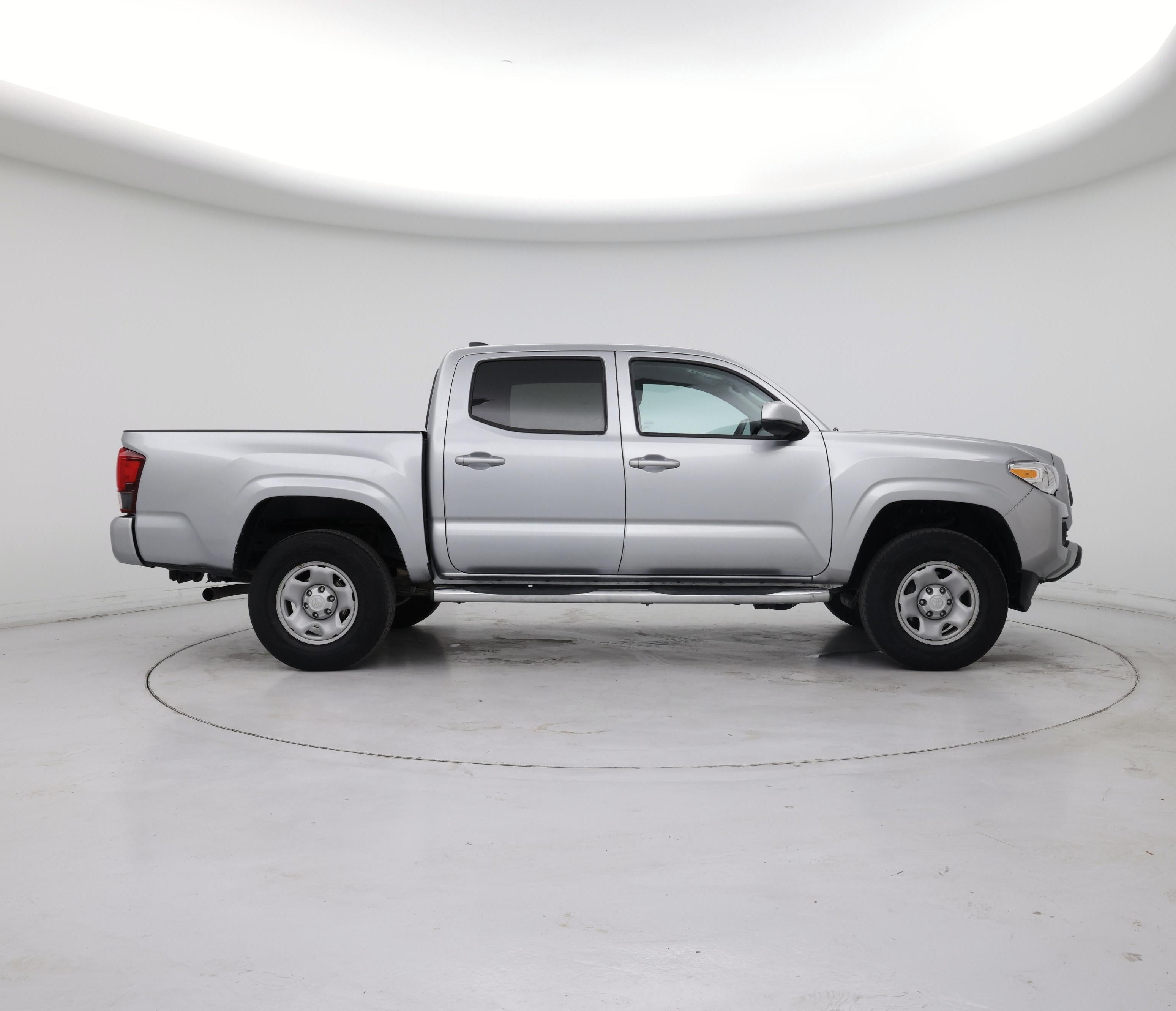 Thumbnail: 2022 Toyota Tacoma - 7
