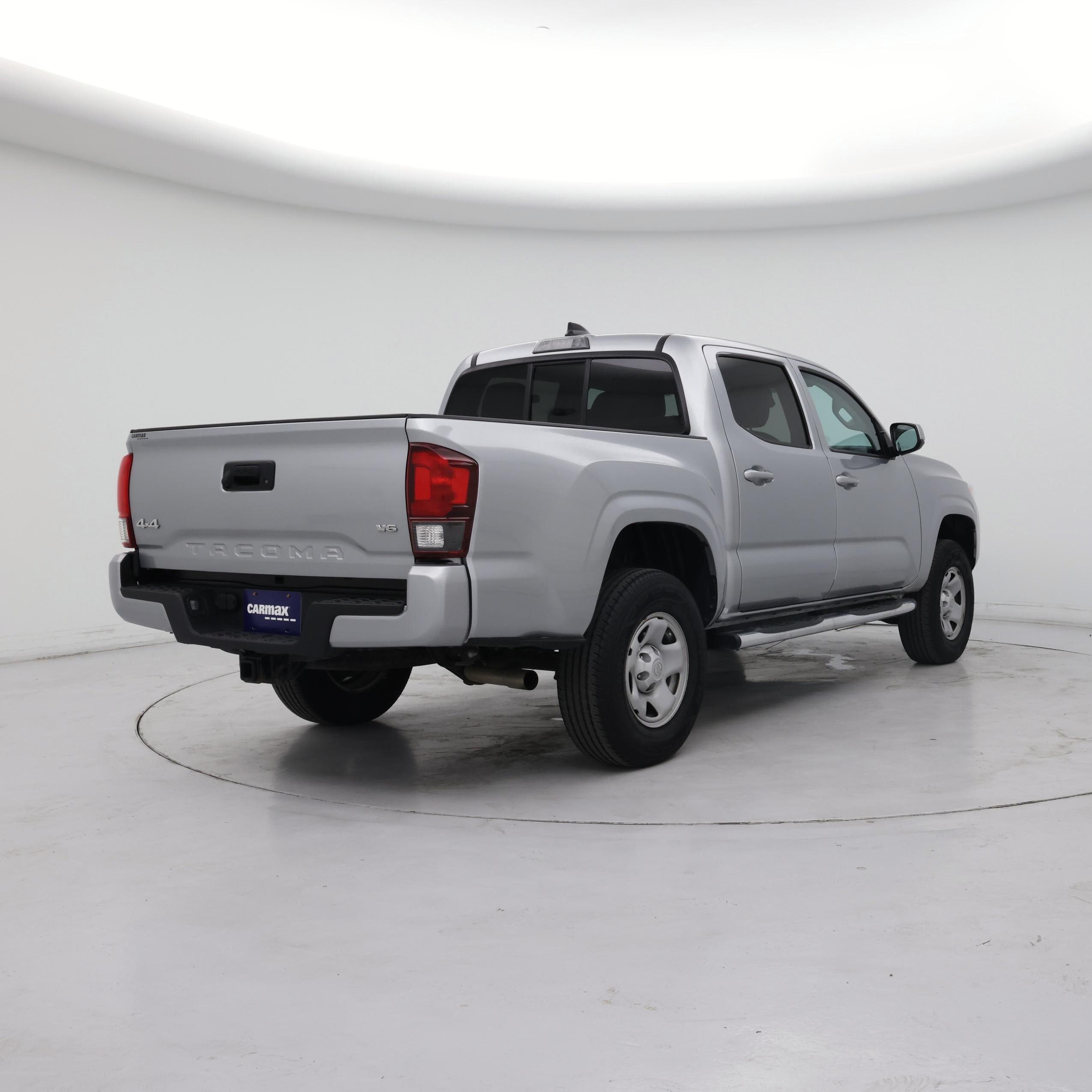 Thumbnail: 2022 Toyota Tacoma - 8