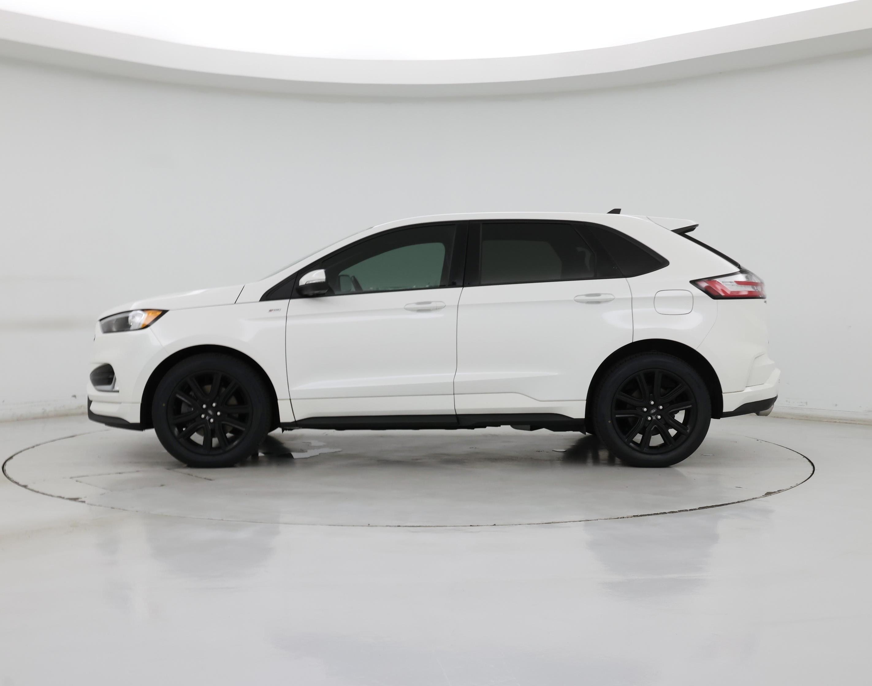 Thumbnail: 2020 Ford Edge - 3