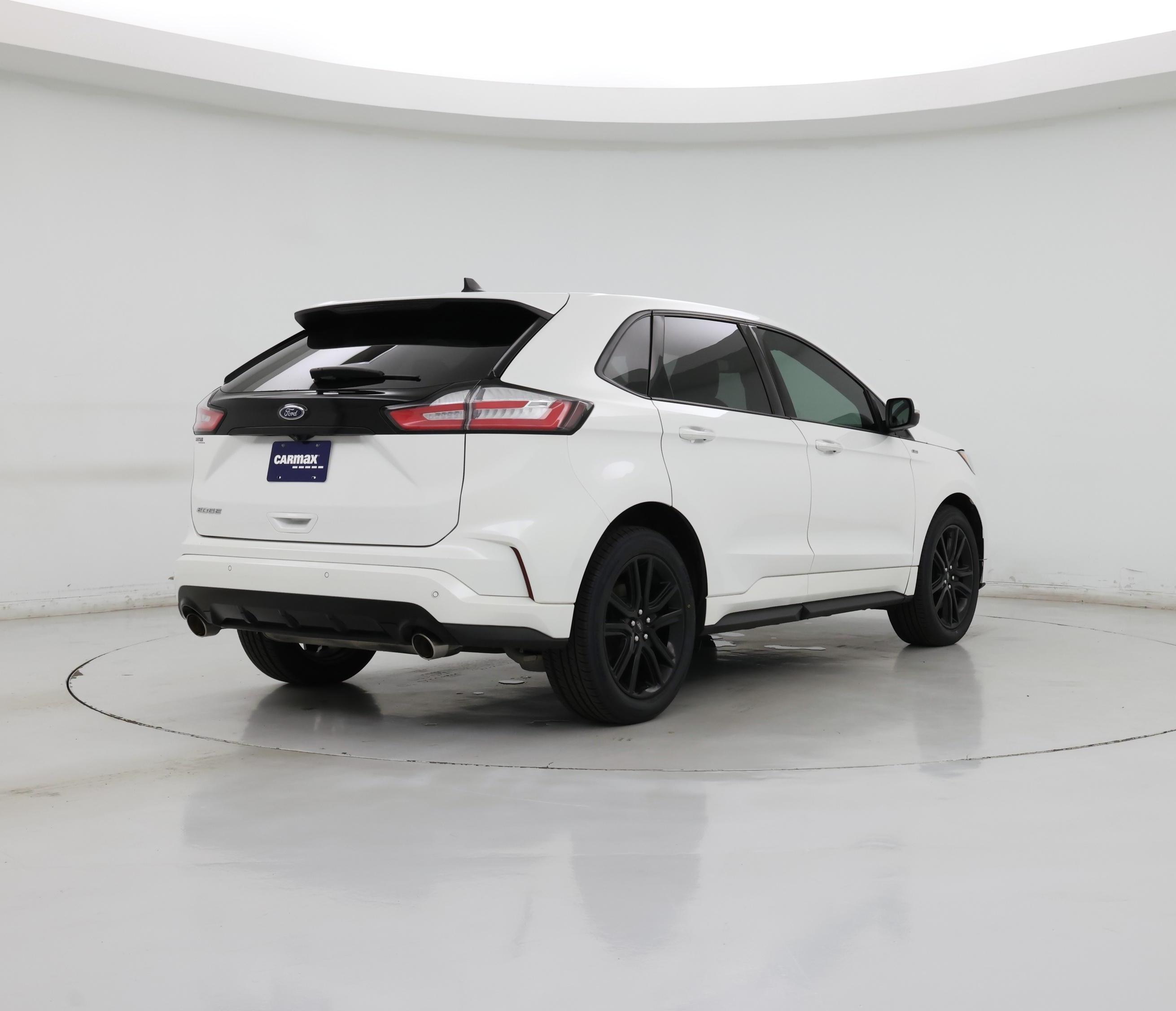 Thumbnail: 2020 Ford Edge - 8