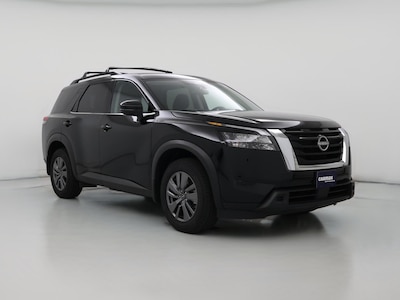 Black 2025 Nissan Pathfinder SV