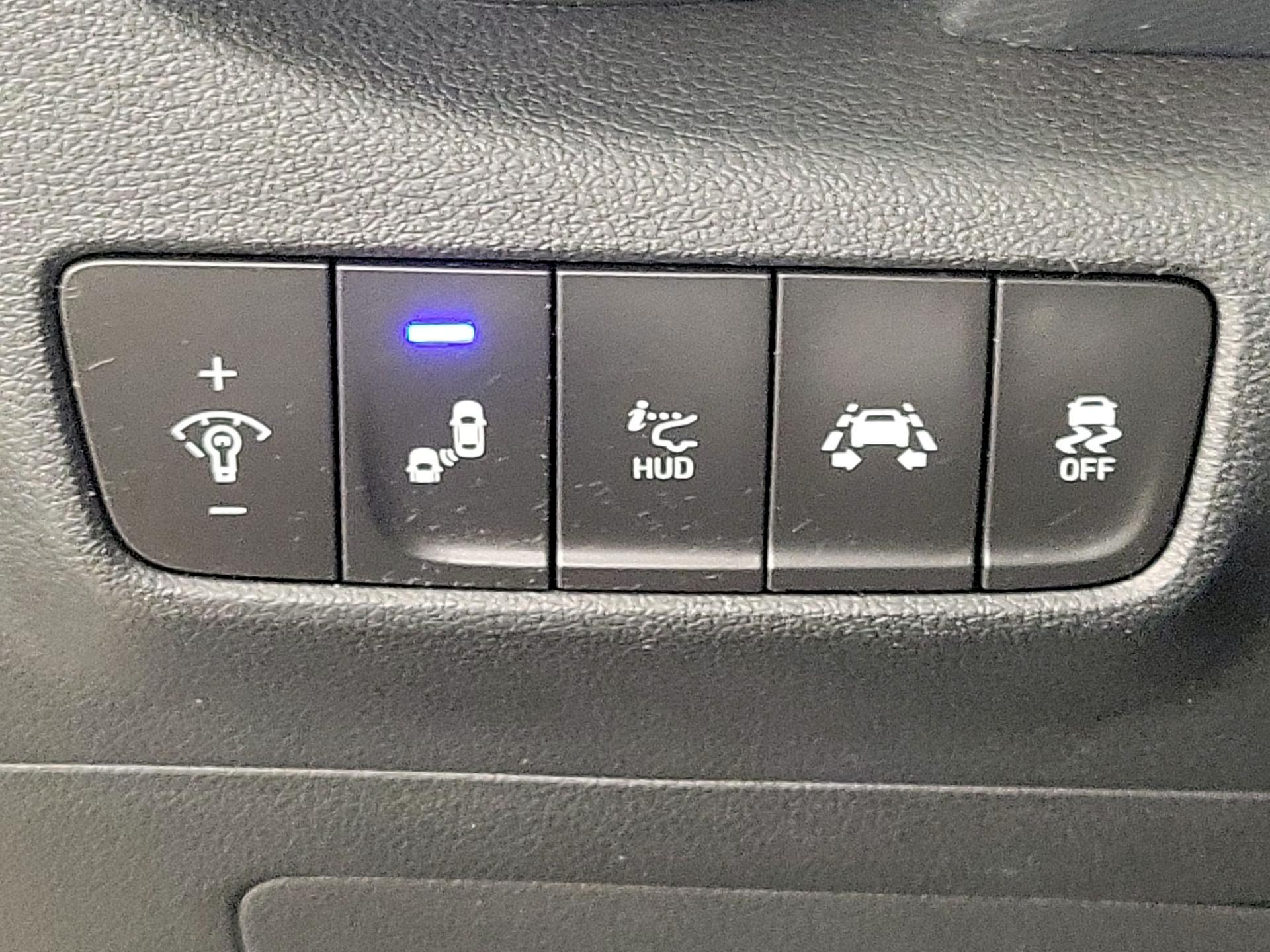 Thumbnail: 2020 Hyundai Kona - 13