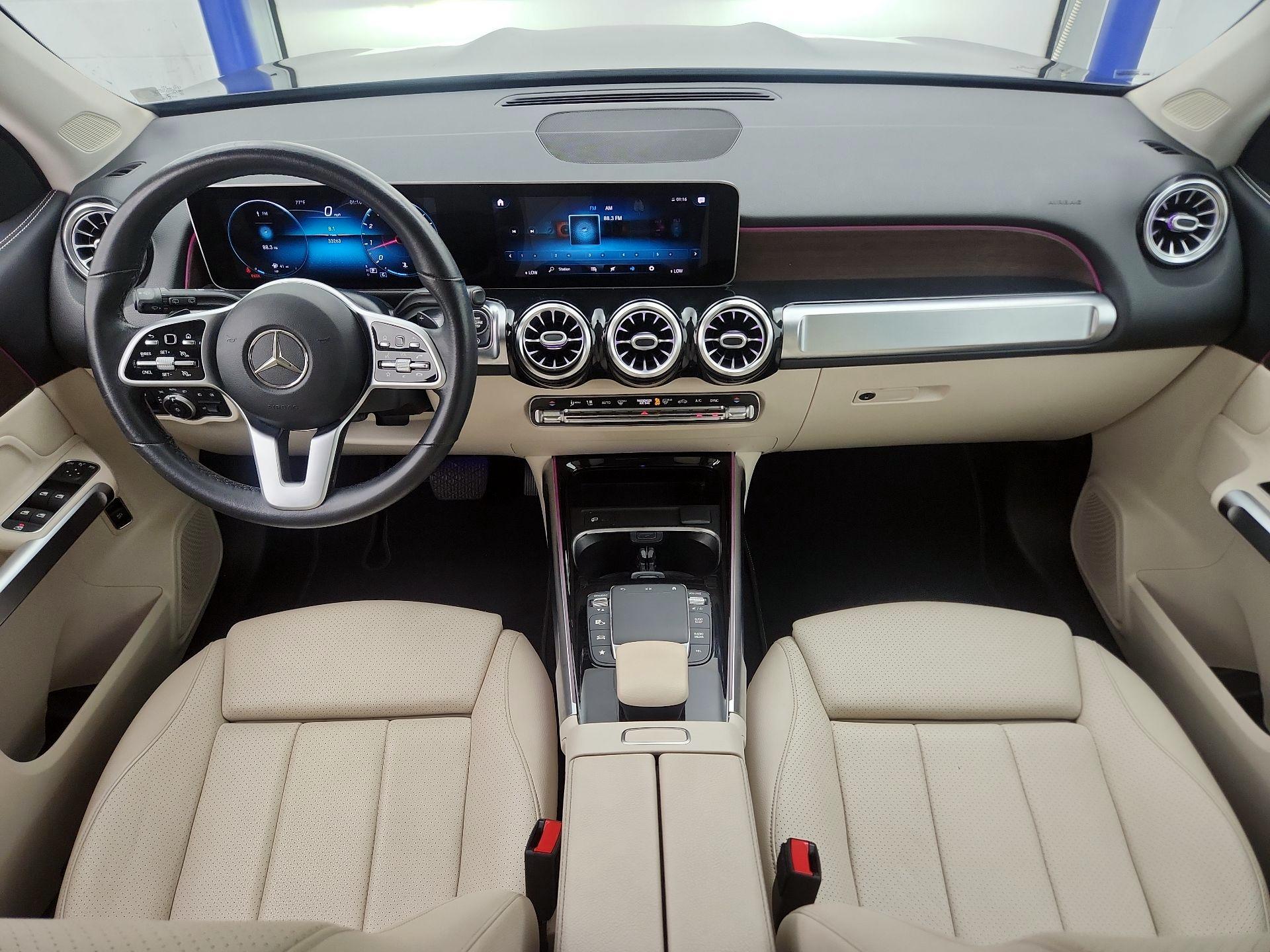 Thumbnail: 2021 Mercedes-Benz GLB - 9