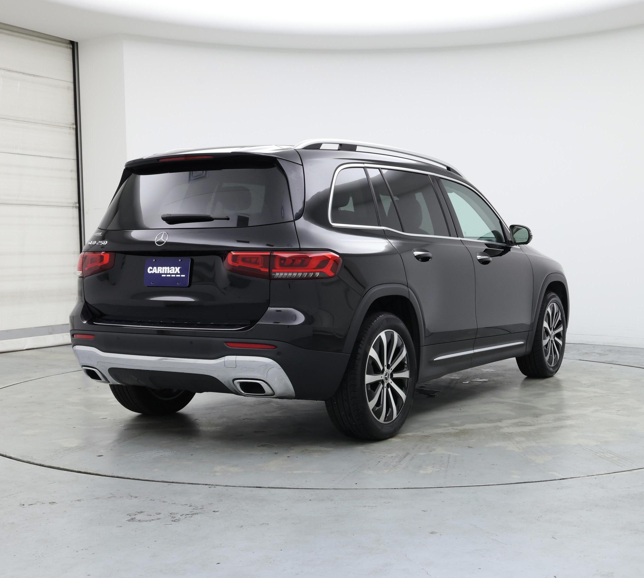 Thumbnail: 2021 Mercedes-Benz GLB - 8
