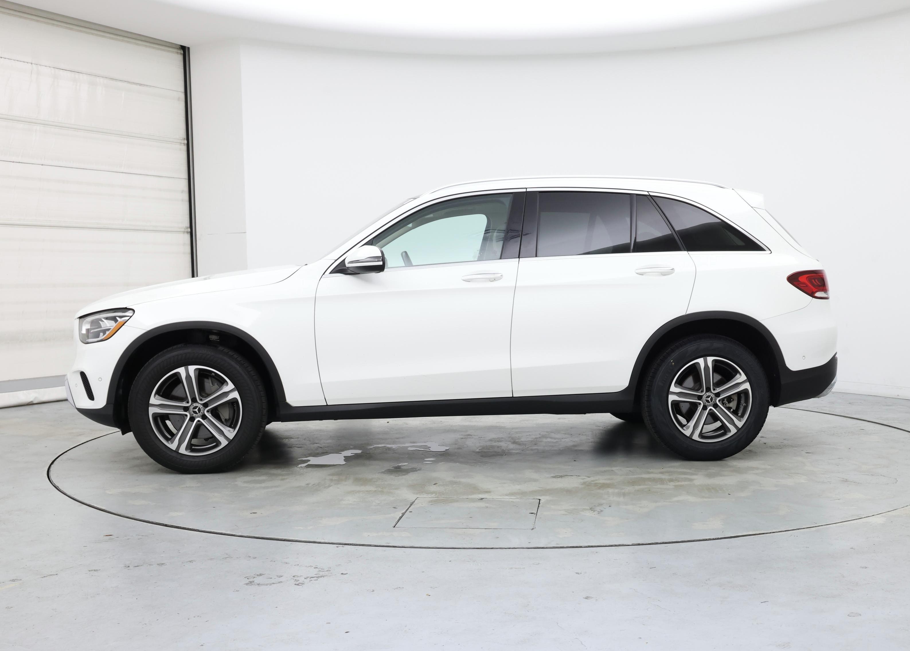 Thumbnail: 2021 Mercedes-Benz GLC - 3