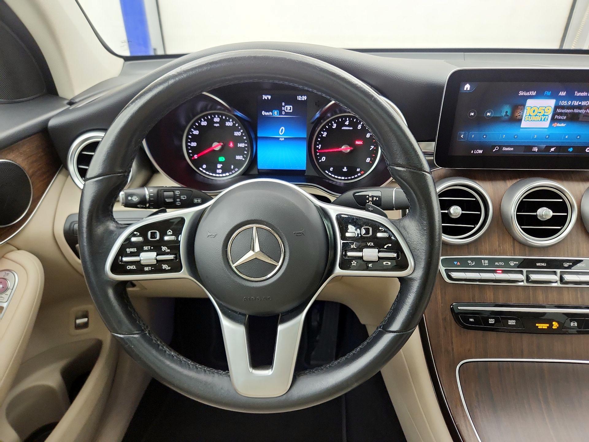 Thumbnail: 2022 Mercedes-Benz GLC - 10