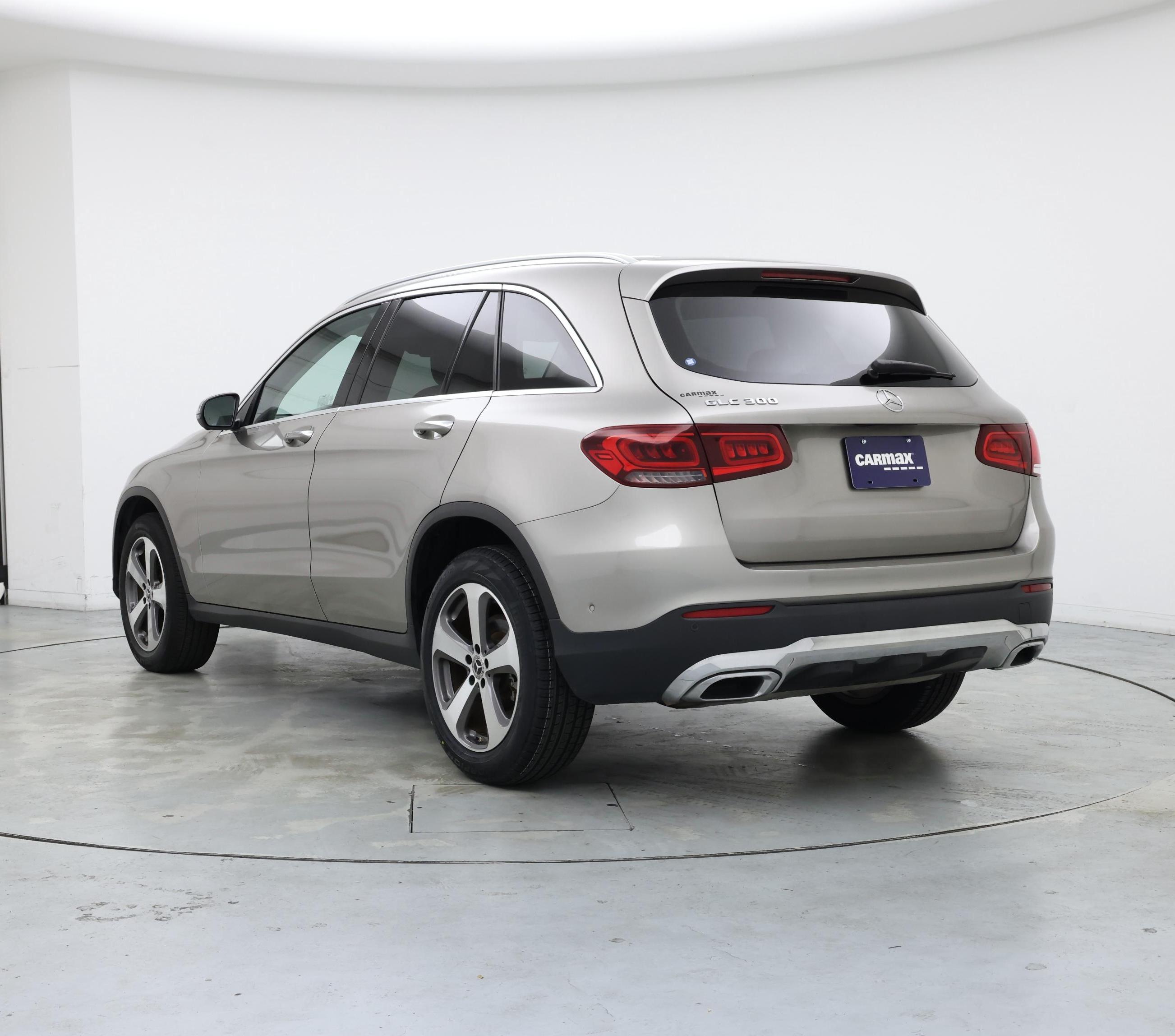 Thumbnail: 2022 Mercedes-Benz GLC - 2