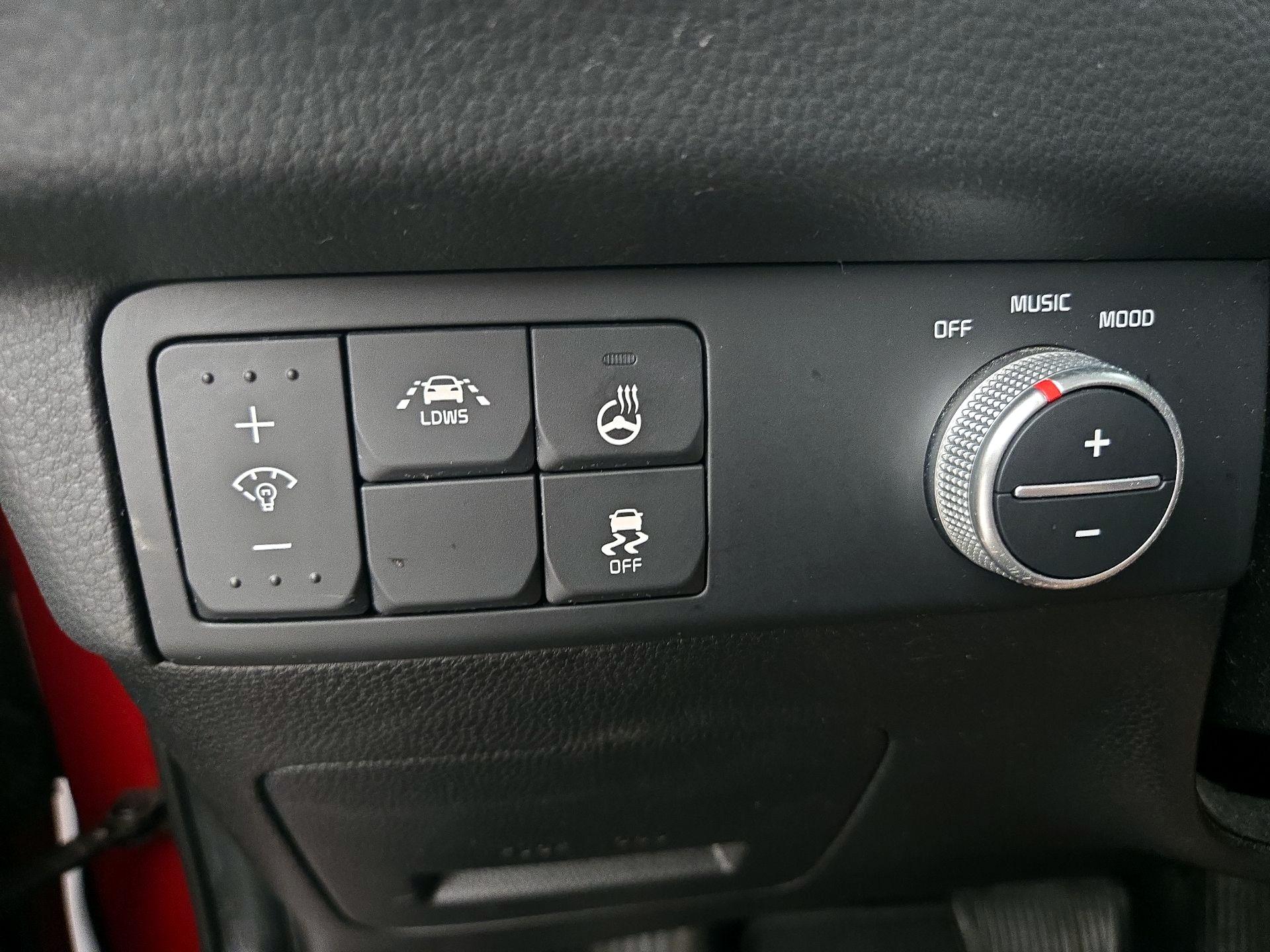 Thumbnail: 2016 Kia Soul - 13