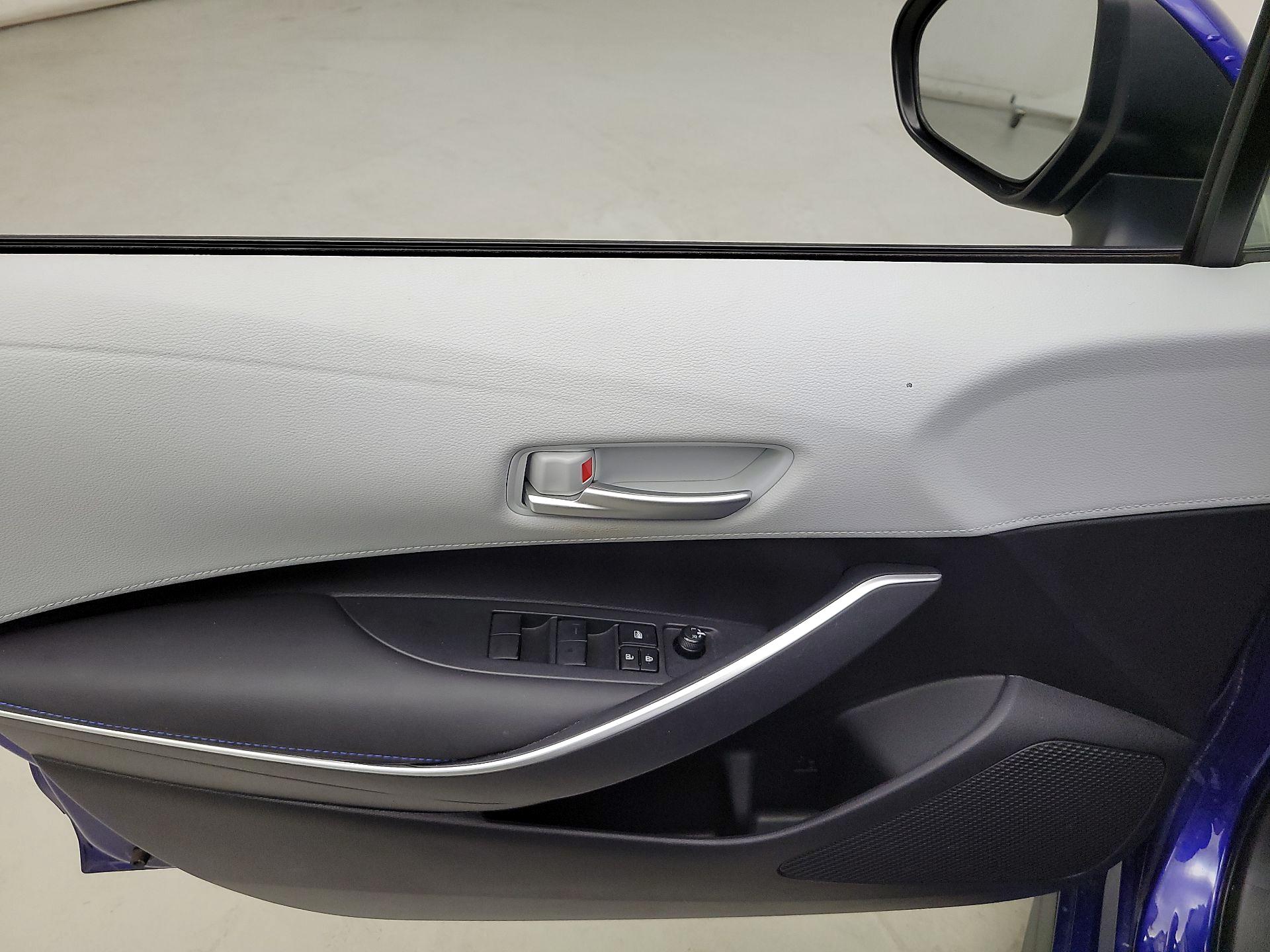 Thumbnail: 2020 Toyota Corolla - 12