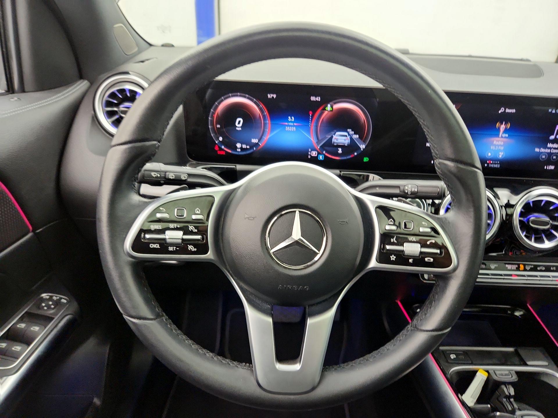 Thumbnail: 2022 Mercedes-Benz GLA - 10