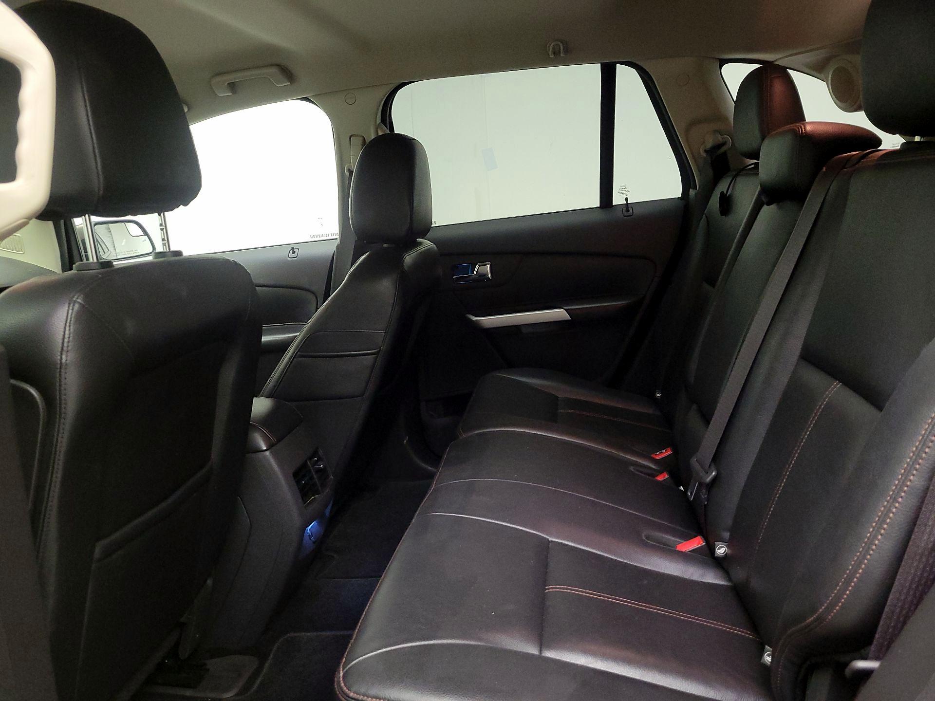 Thumbnail: 2014 Ford Edge - 20