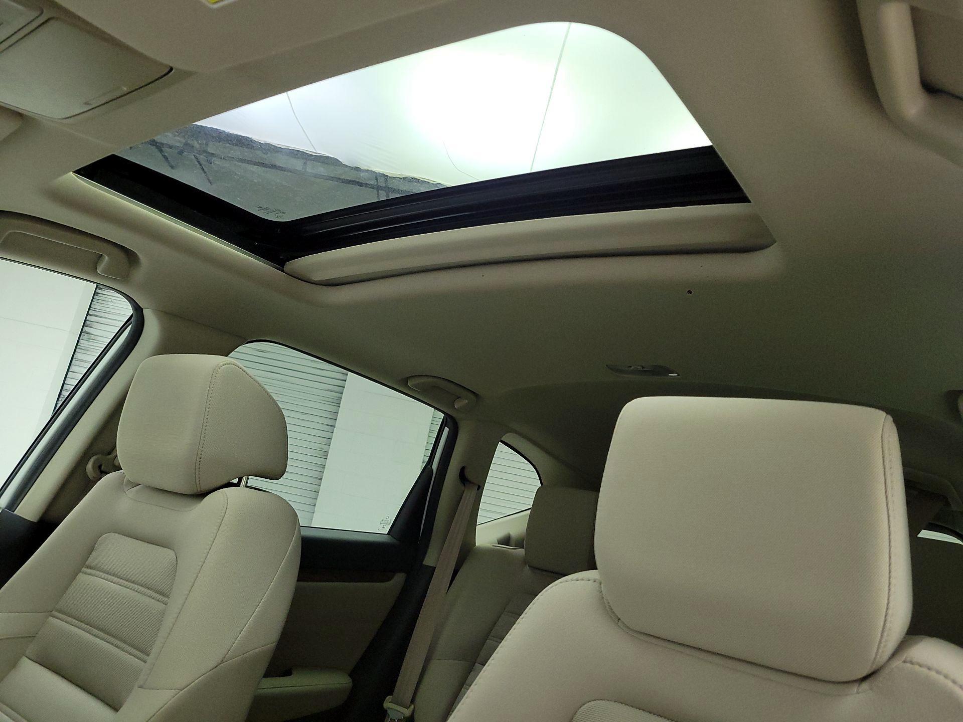Thumbnail: 2017 Honda CR-V - 19