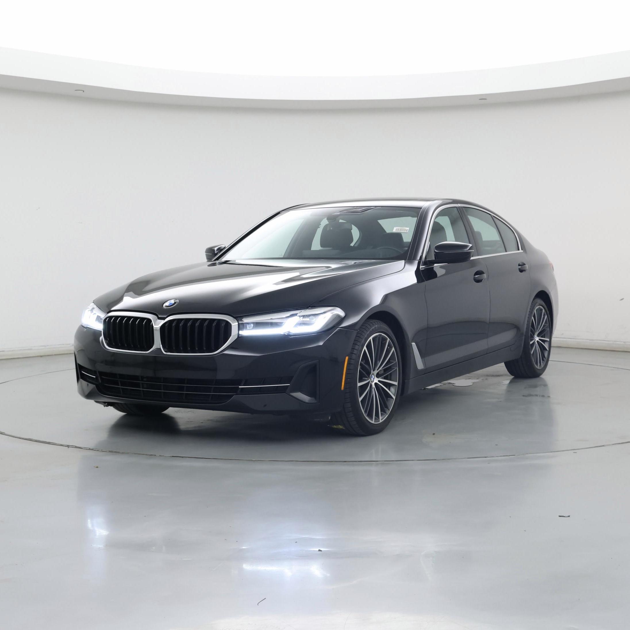 Thumbnail: 2022 BMW 5 Series - 4