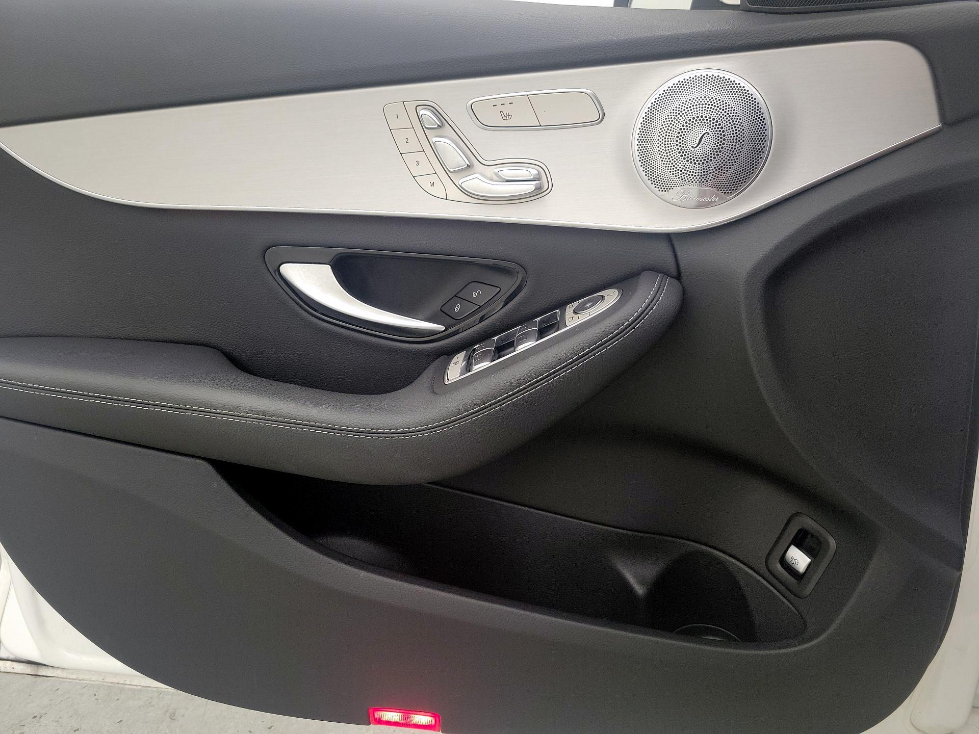 Thumbnail: 2021 Mercedes-Benz C-Class - 12
