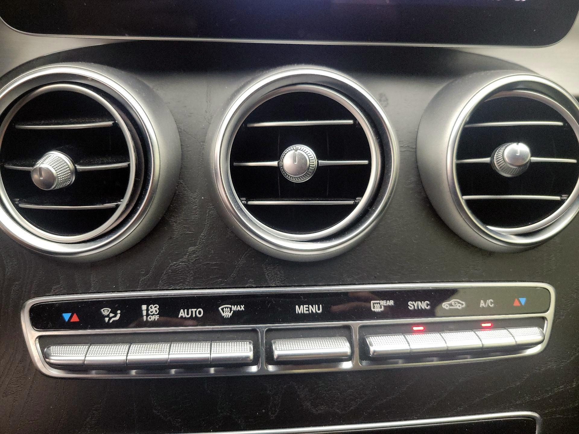 Thumbnail: 2021 Mercedes-Benz C-Class - 16