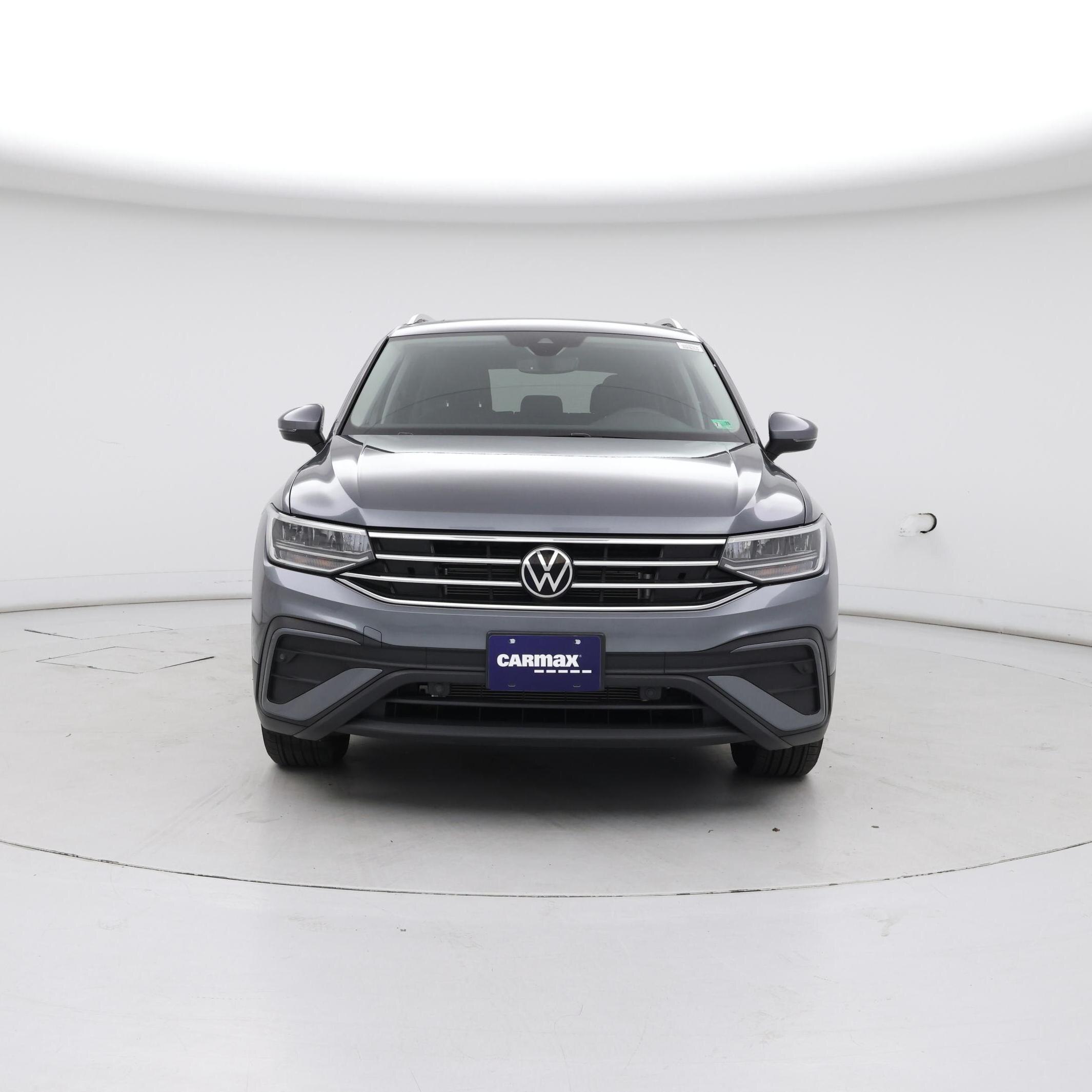 Thumbnail: 2022 Volkswagen Tiguan - 5