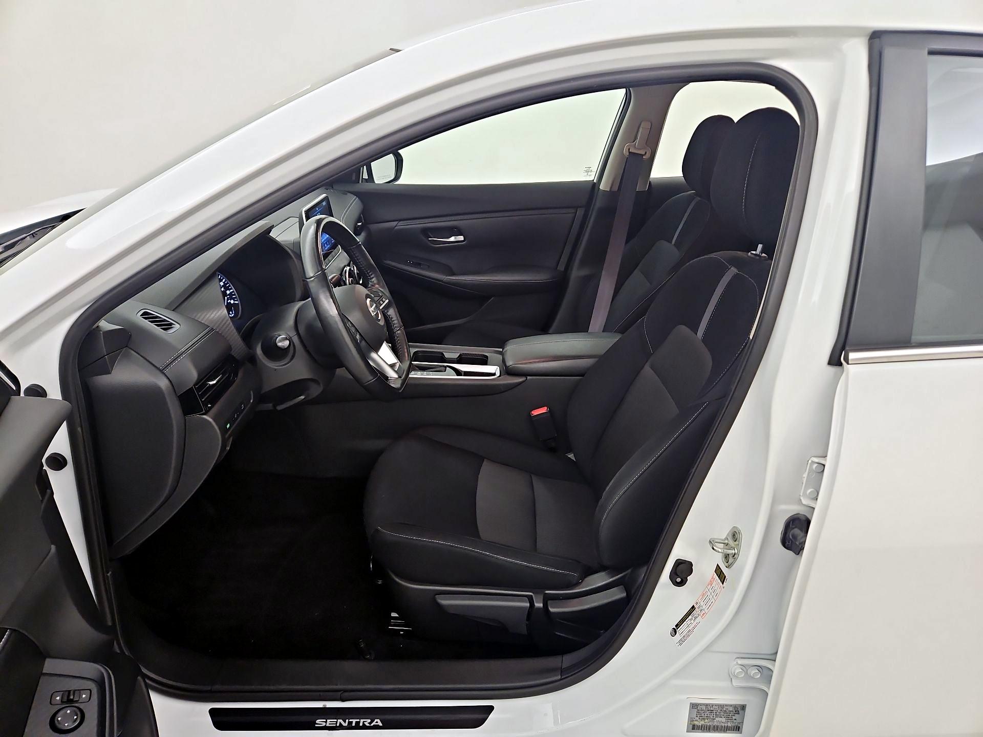 Thumbnail: 2023 Nissan Sentra - 11