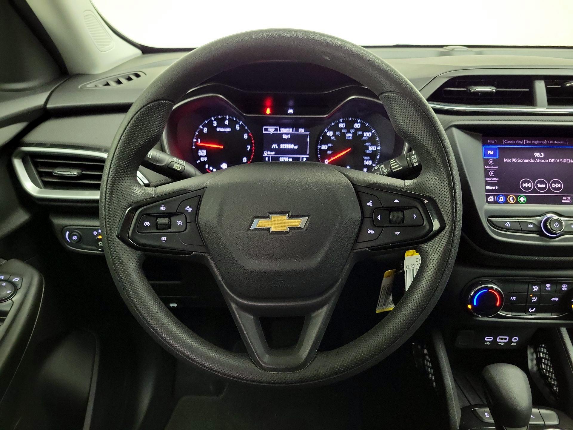 Thumbnail: 2022 Chevrolet TrailBlazer - 10