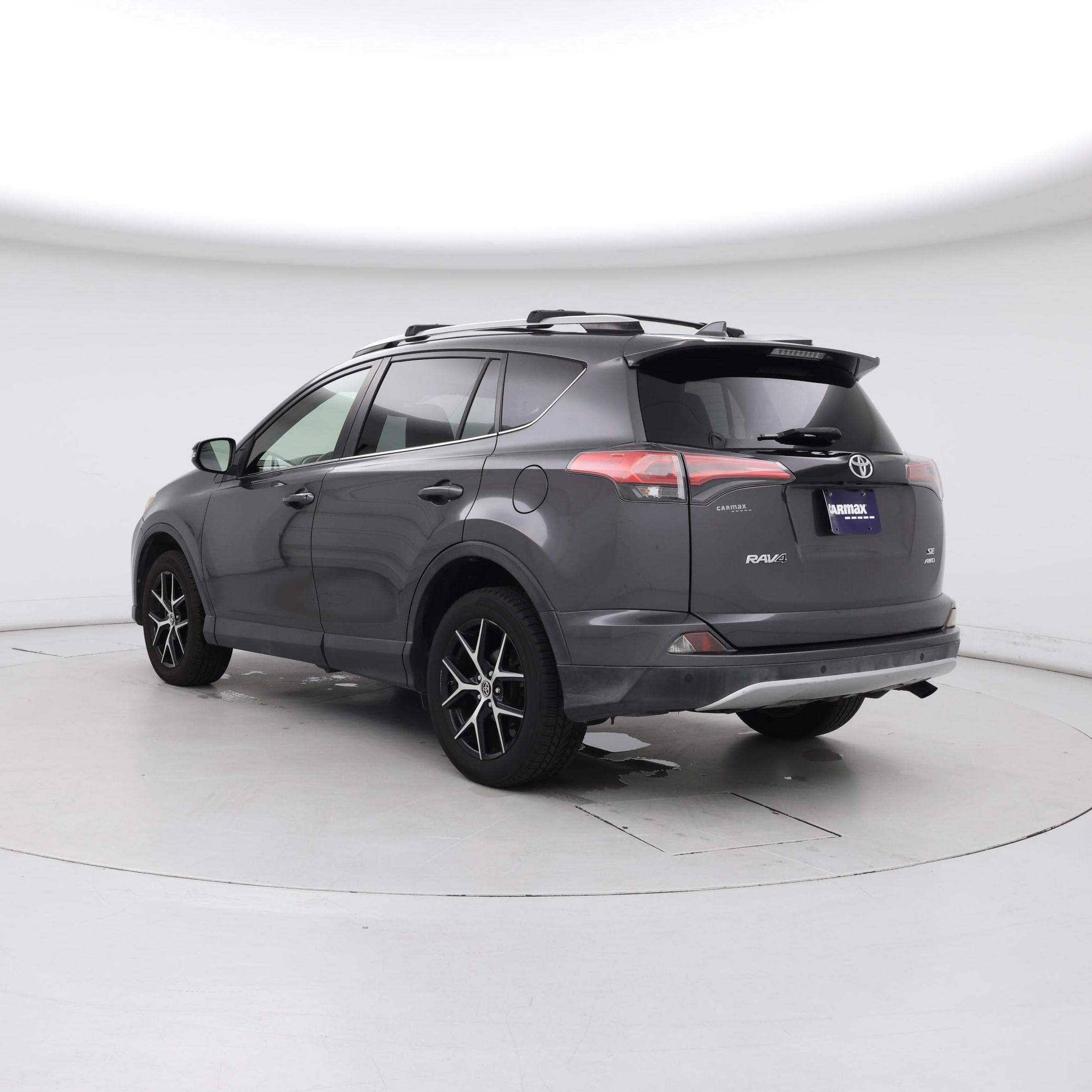 Thumbnail: 2016 Toyota RAV4 - 2