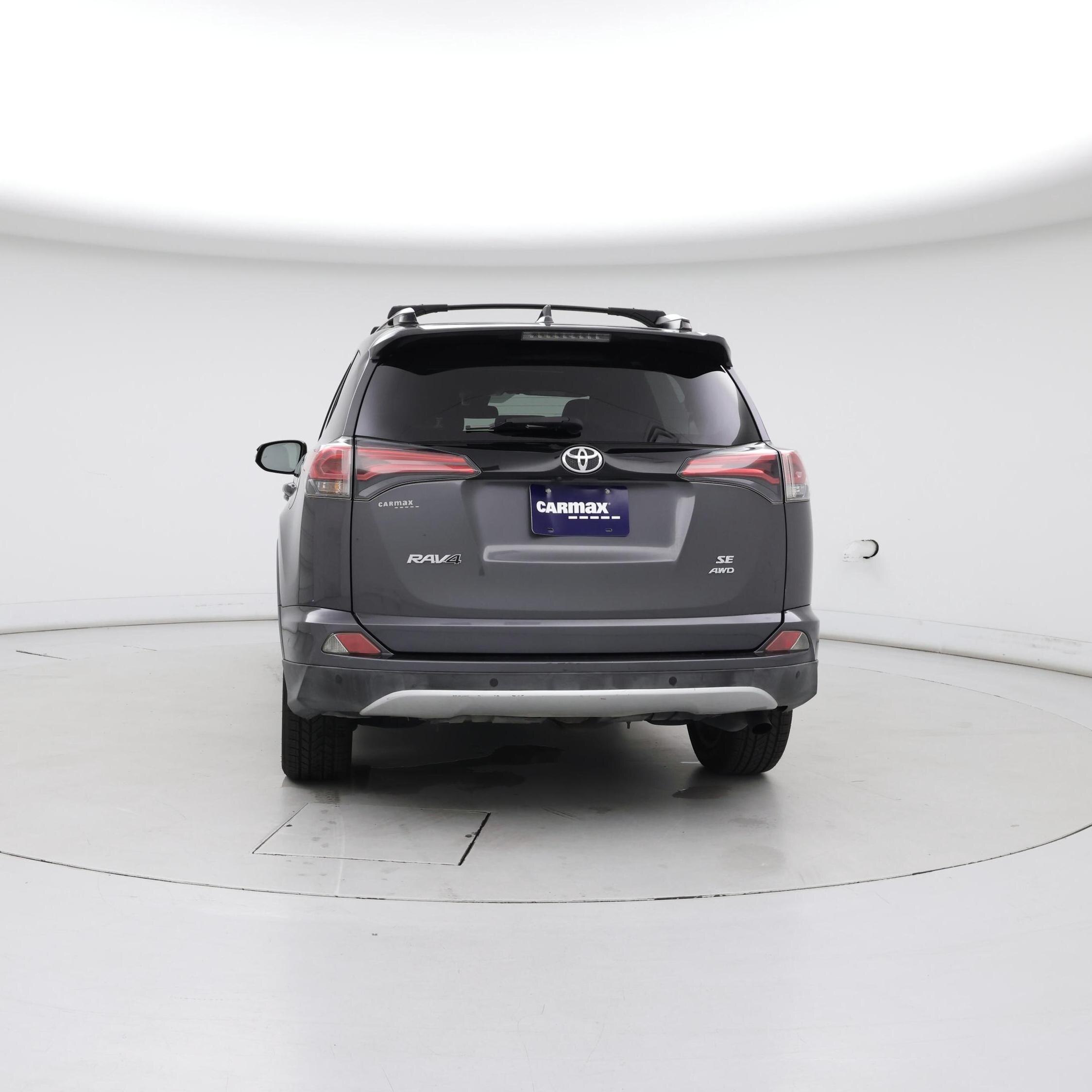 Thumbnail: 2016 Toyota RAV4 - 6